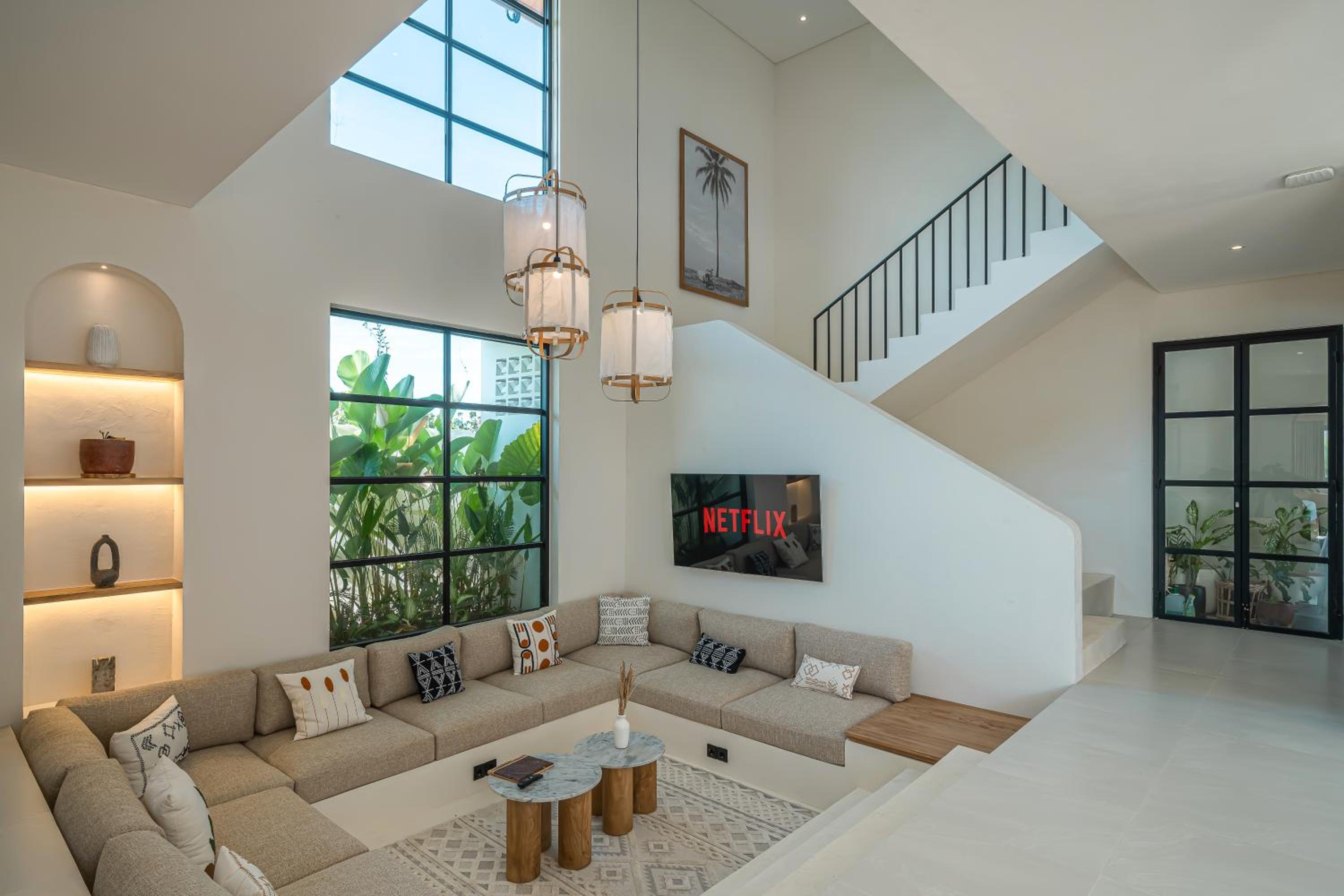 Sunbeam Oasis - Modern & Cozy 4BR Family Villa - Near Seseh Beach