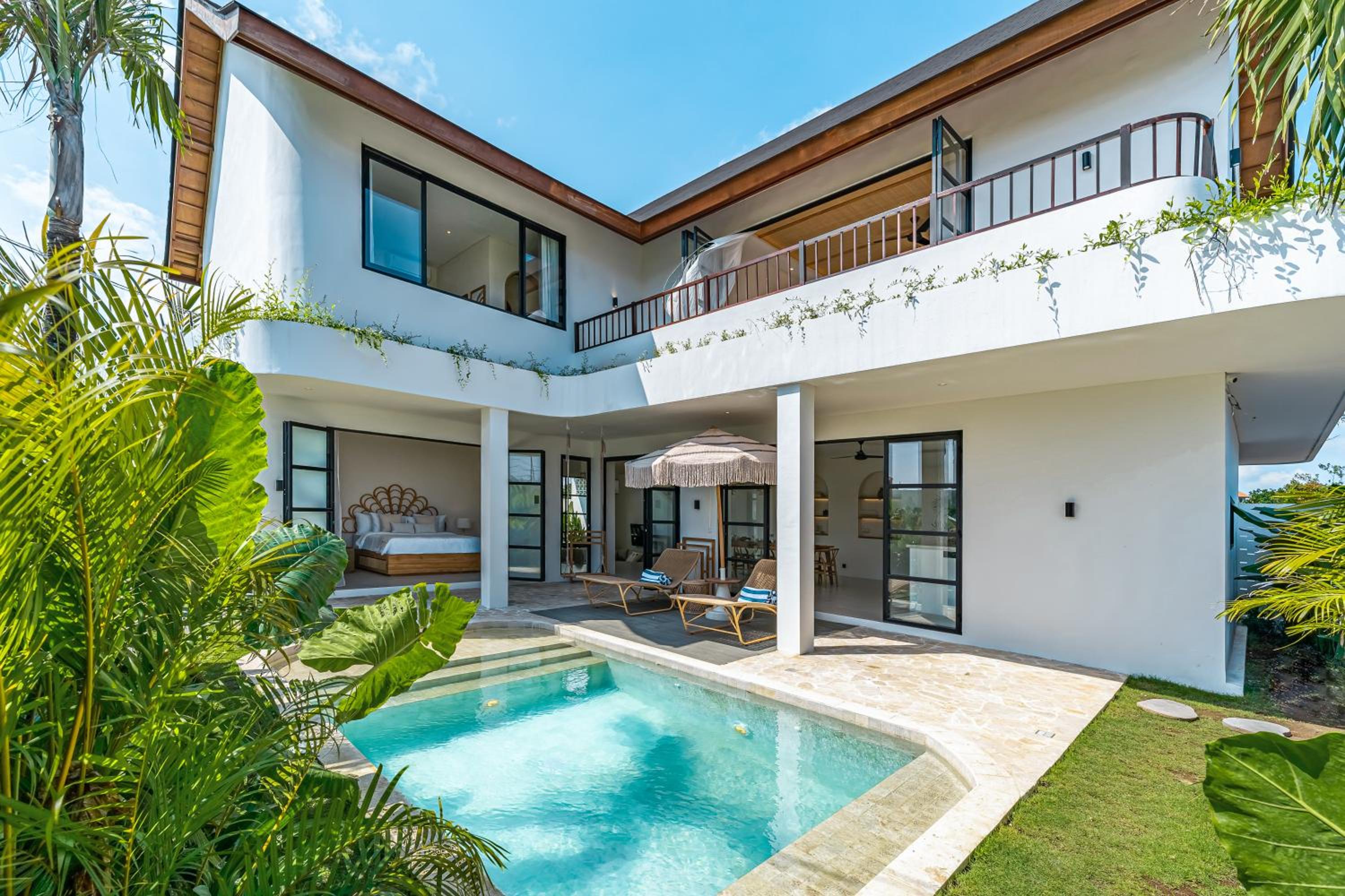 Sunbeam Oasis - Modern & Cozy 4BR Family Villa - Near Seseh Beach