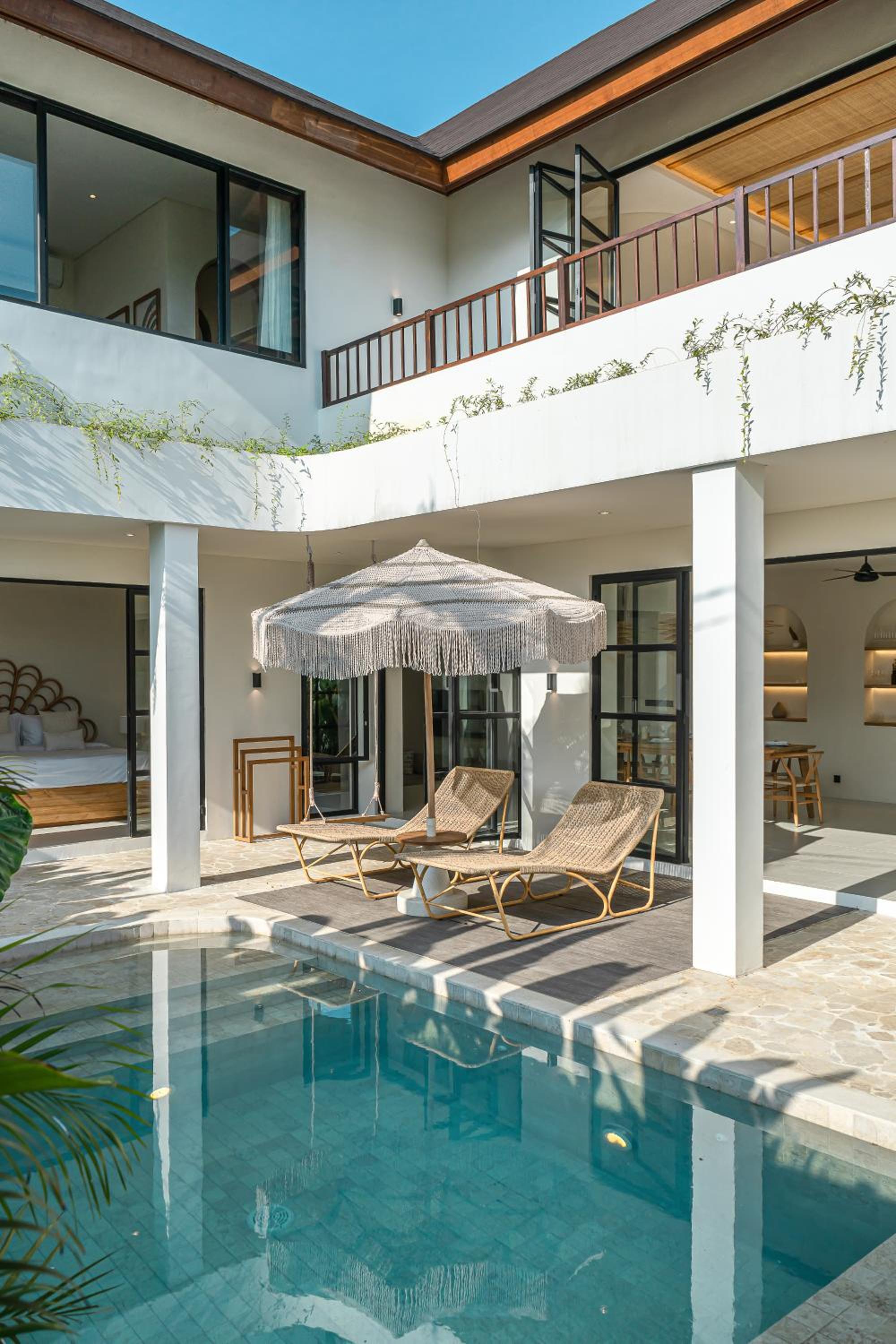 Sunbeam Oasis - Modern & Cozy 4BR Family Villa - Near Seseh Beach