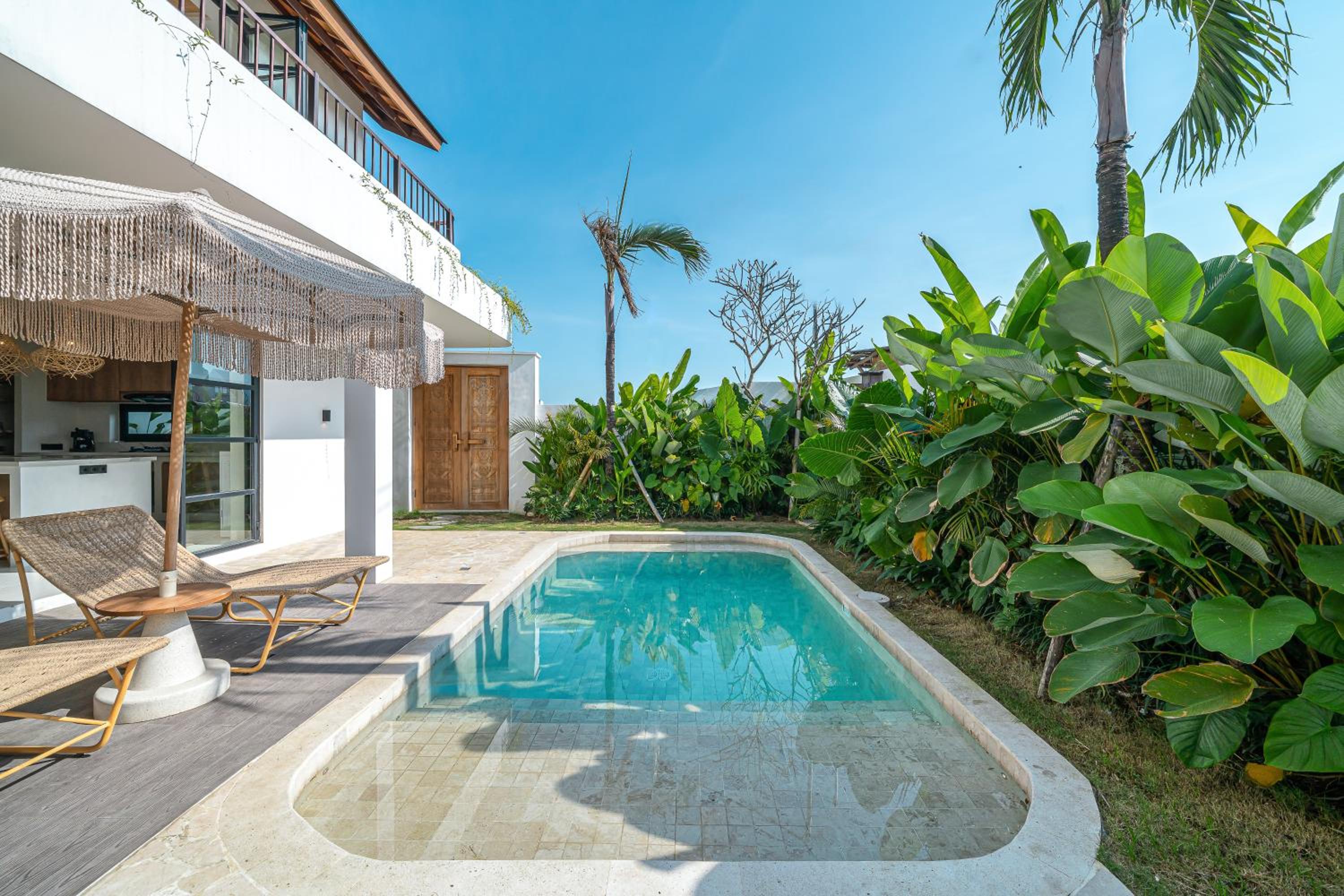Sunbeam Oasis - Modern & Cozy 4BR Family Villa - Near Seseh Beach