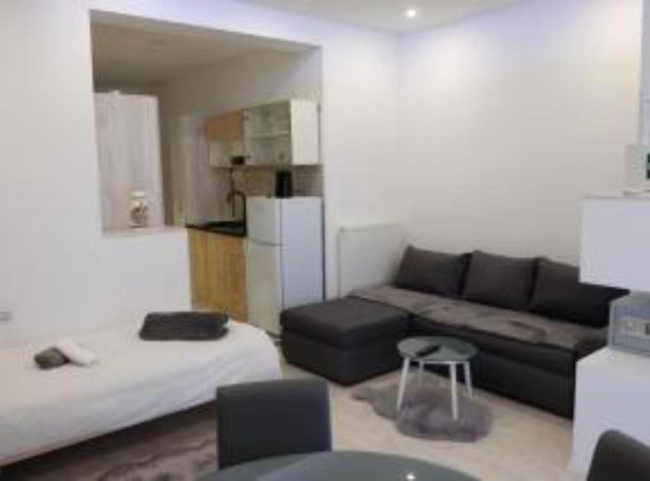 Apartments Ro Ma
