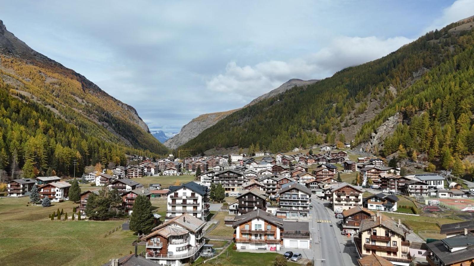 Studio in Saas-Grund quiet and centrally located