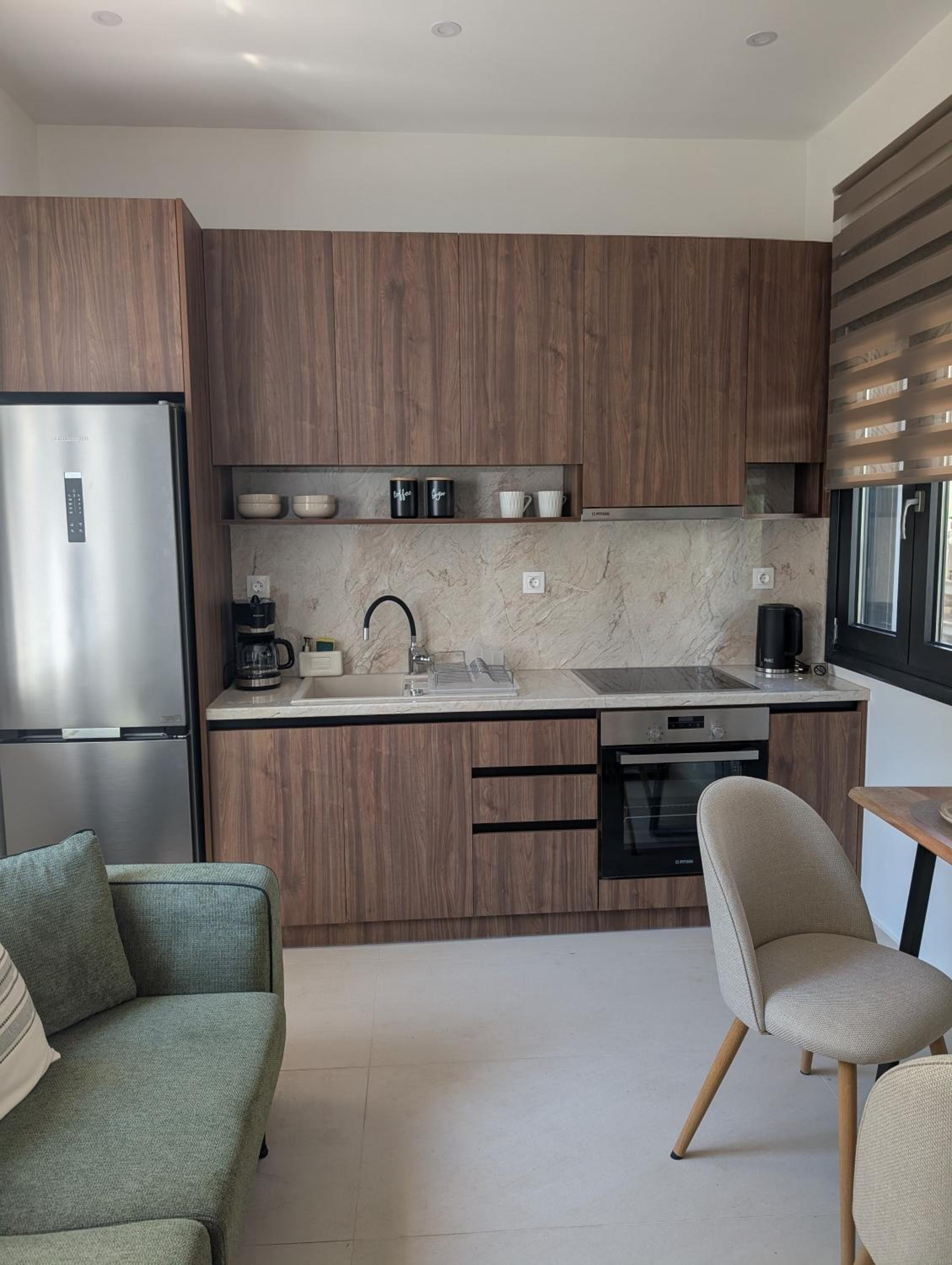 Eriad Patras - Calm Luxury Stay In The City Centre