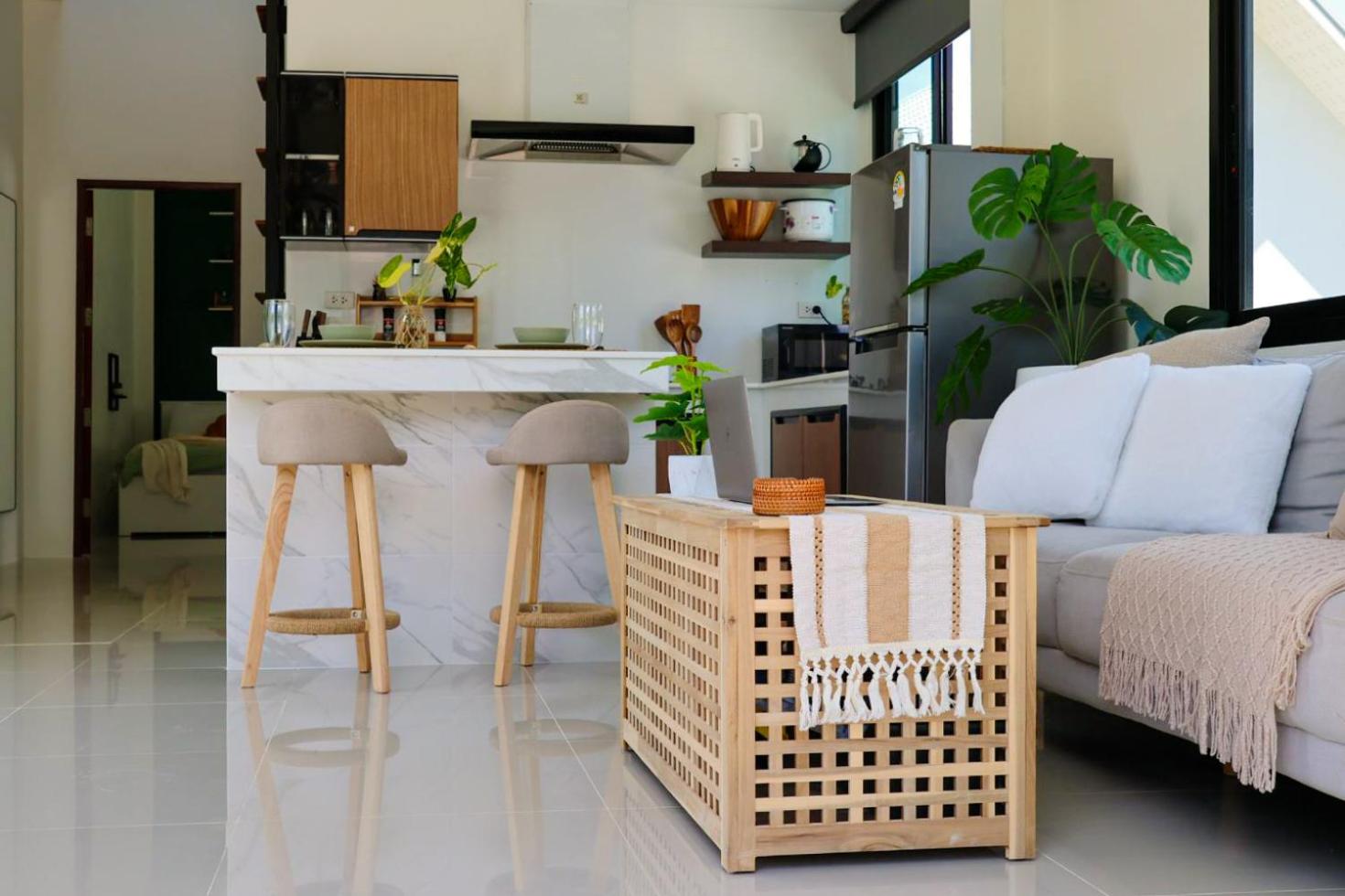 Private Pool Villa Near Ao Nang Beach - Movie Room & Garden