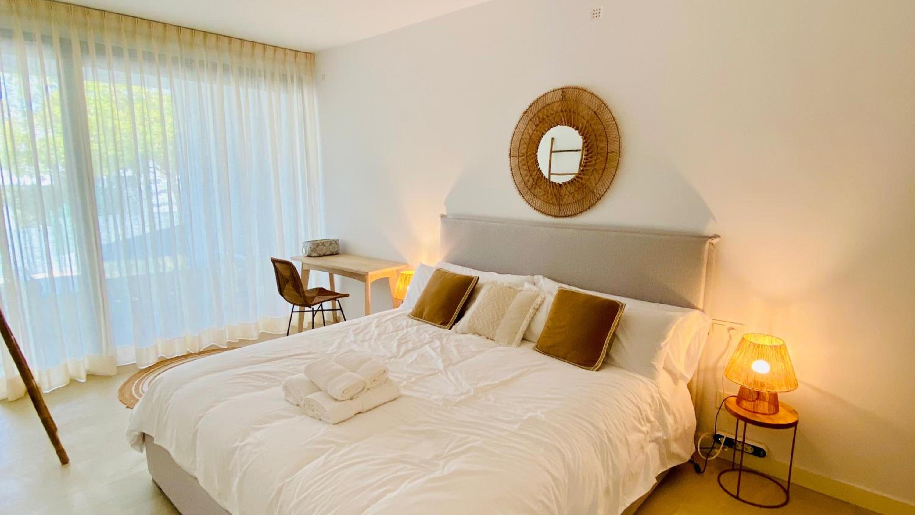 Villa - Sleeps 8 - Rooftop Pool Views Near Golf