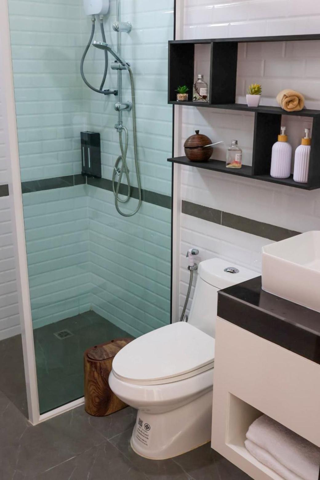 Private Pool Villa Near Ao Nang Beach - Movie Room & Garden