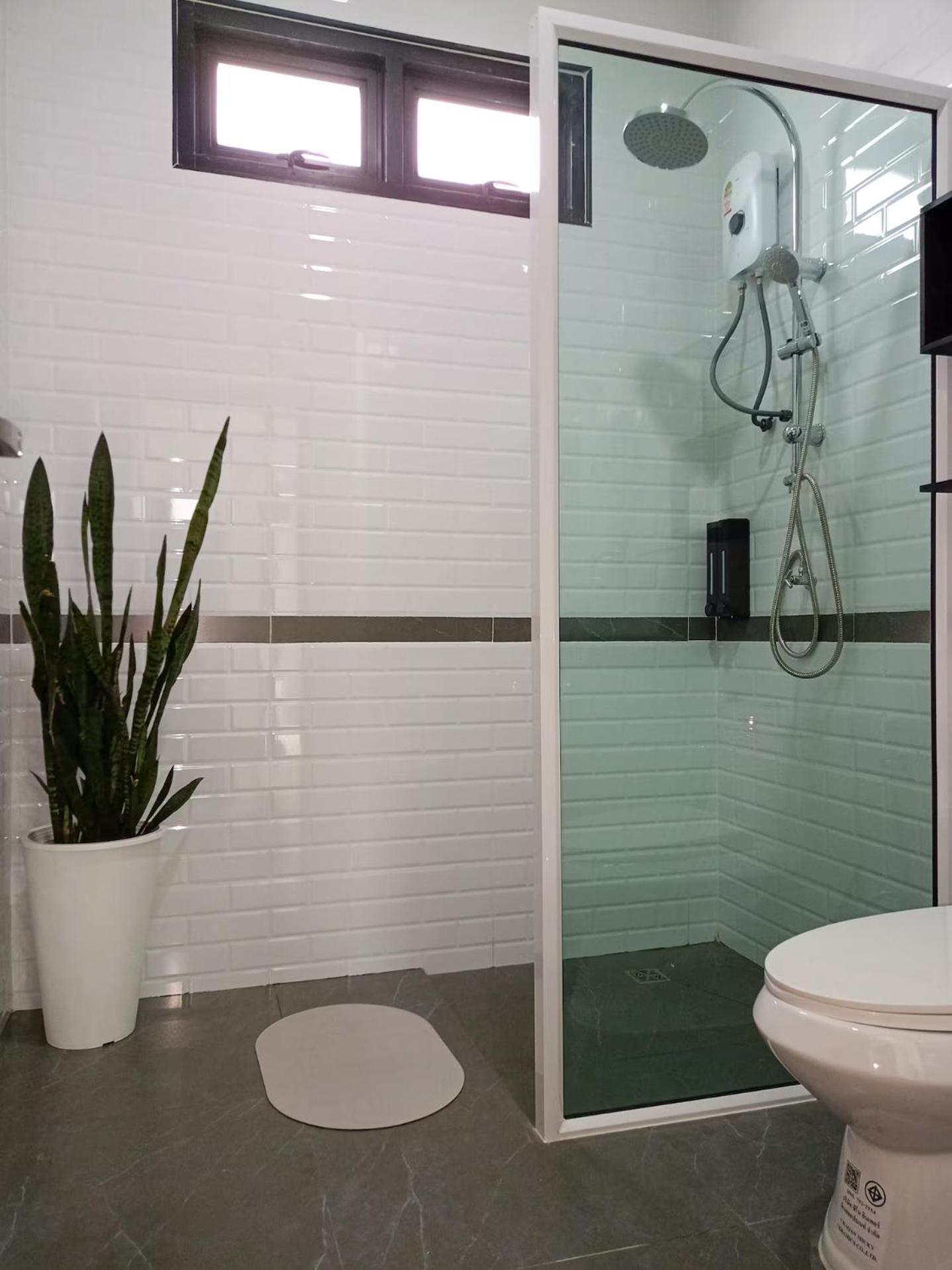 Private Pool Villa Near Ao Nang Beach - Movie Room & Garden