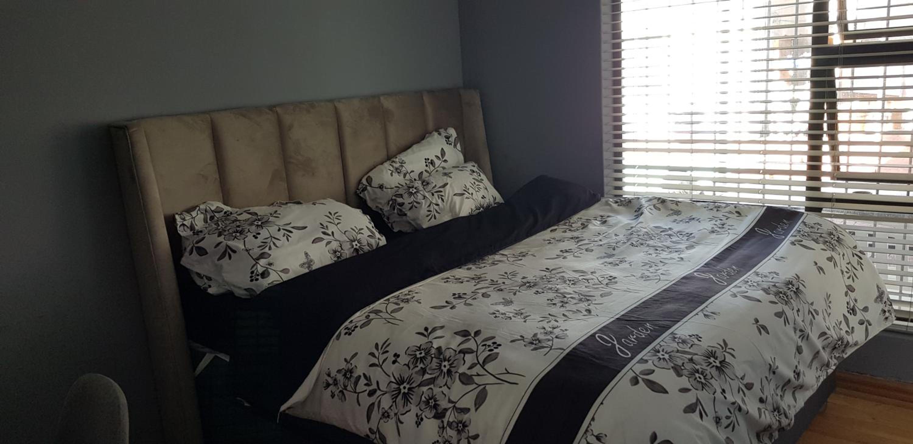 Milnerton Oak Lodge Home Away from Home!