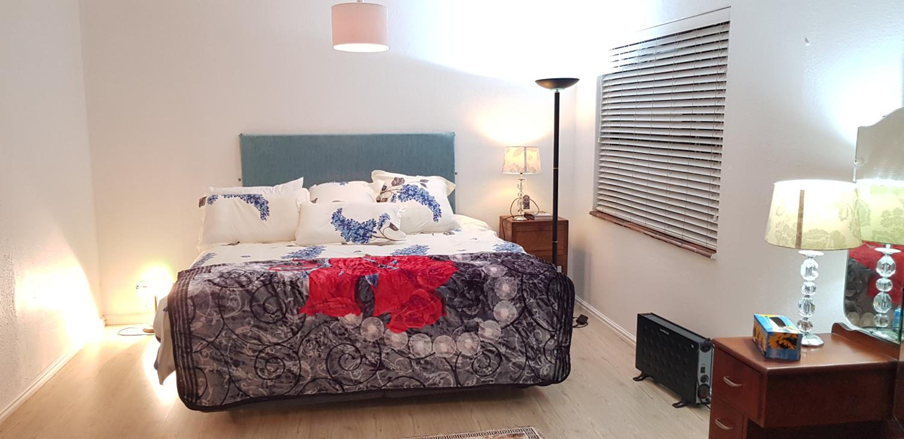 Milnerton Oak Lodge Home Away from Home!