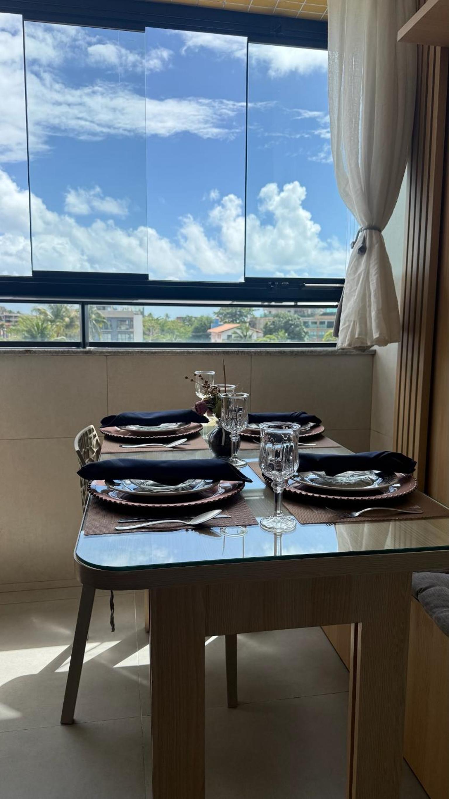 Premium Central 4mim a pé da praia flat completo climatizado