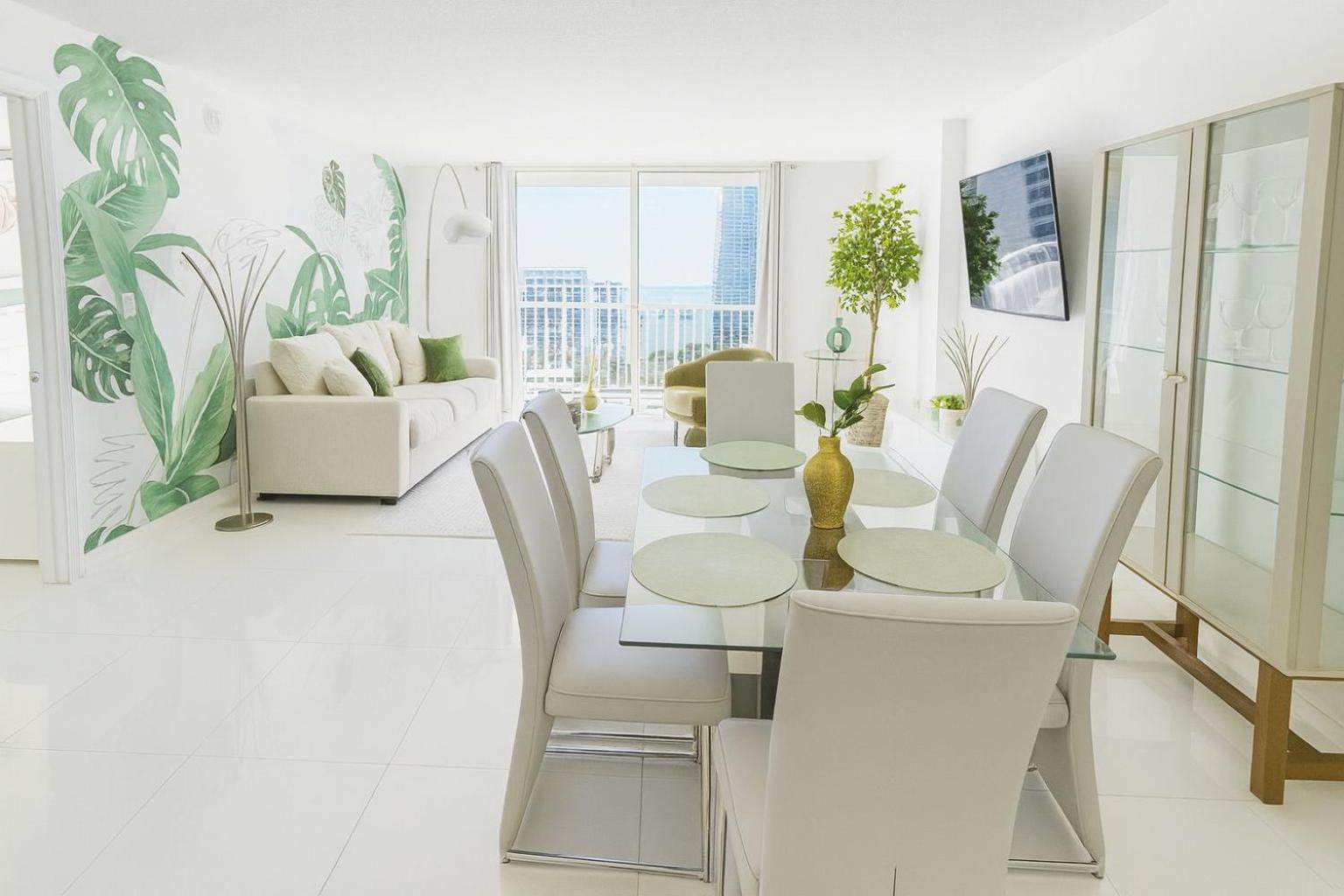 The Bay Suites - Brickell