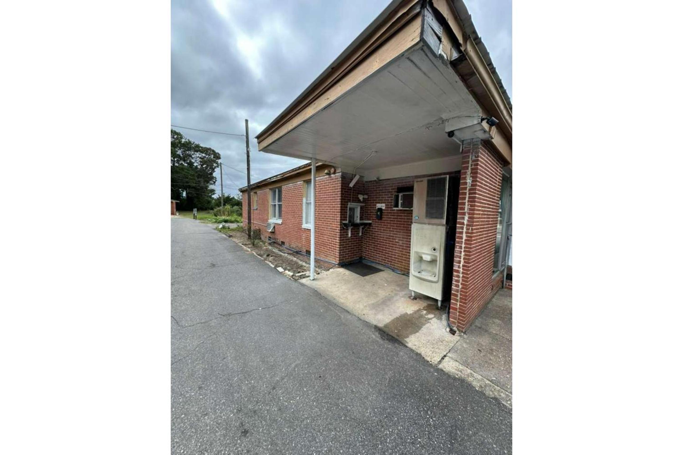 Walkers Inn Dothan by Hotel O