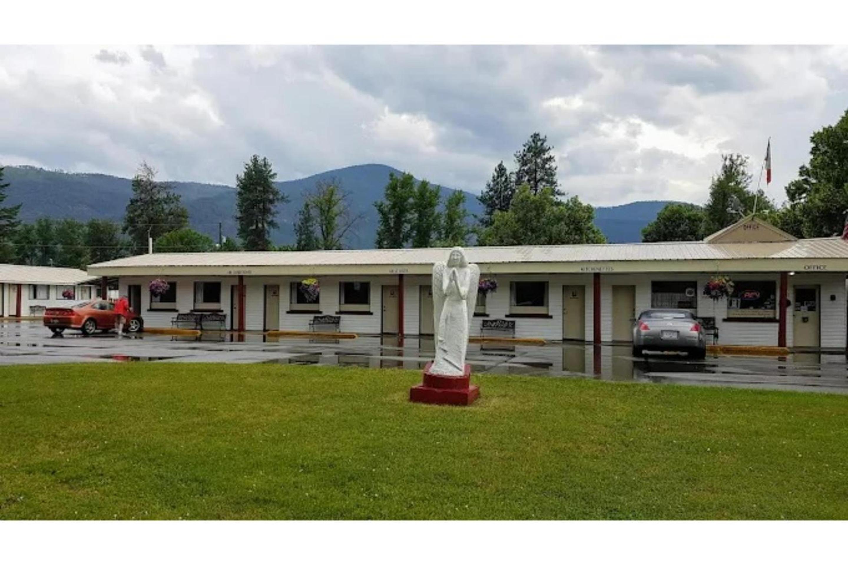 THE VICTORIAN MOTEL AND RV PARK by Capital O