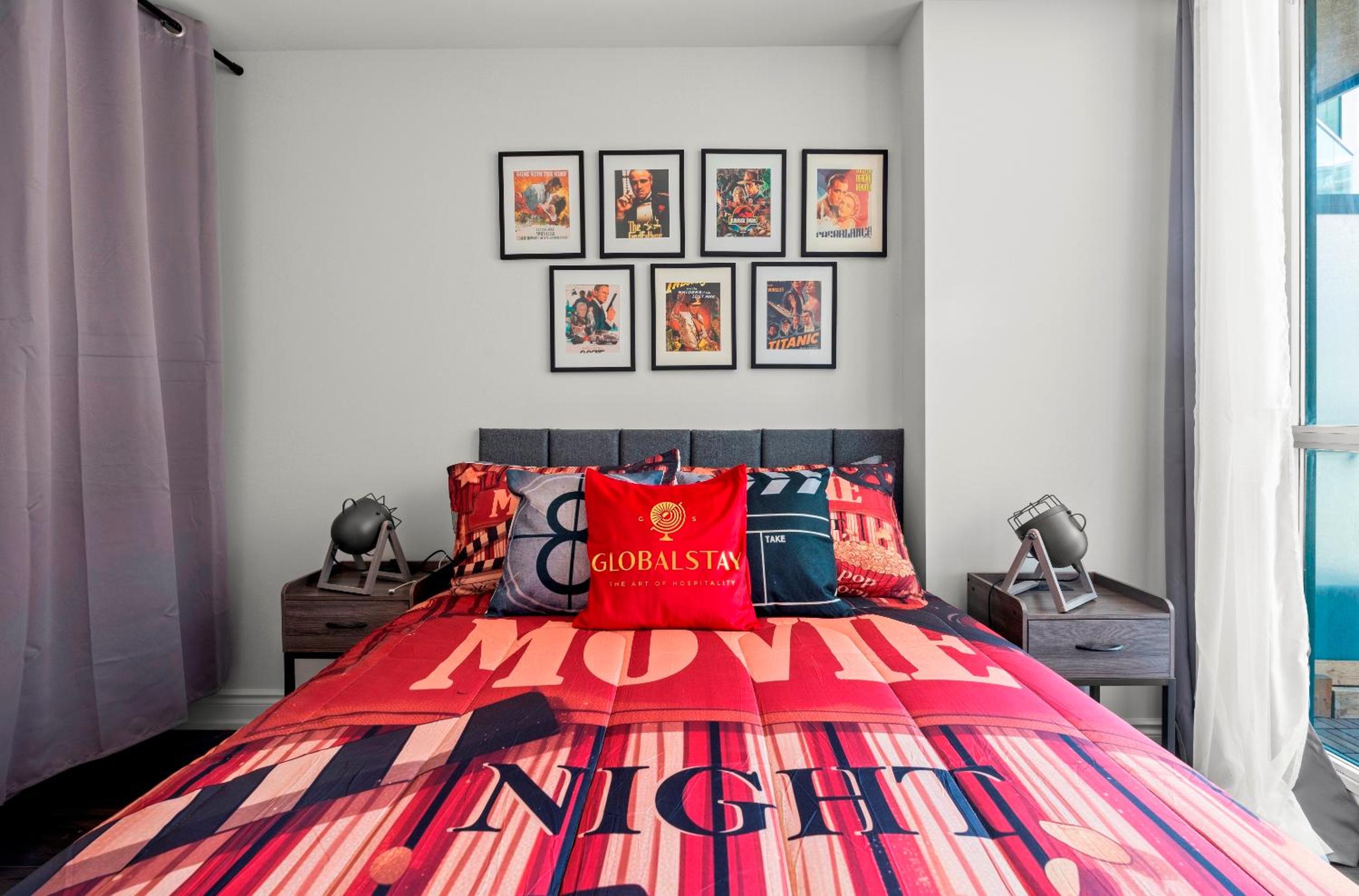 1 Bedroom Condo with Balcony Fort York Downtown Toronto