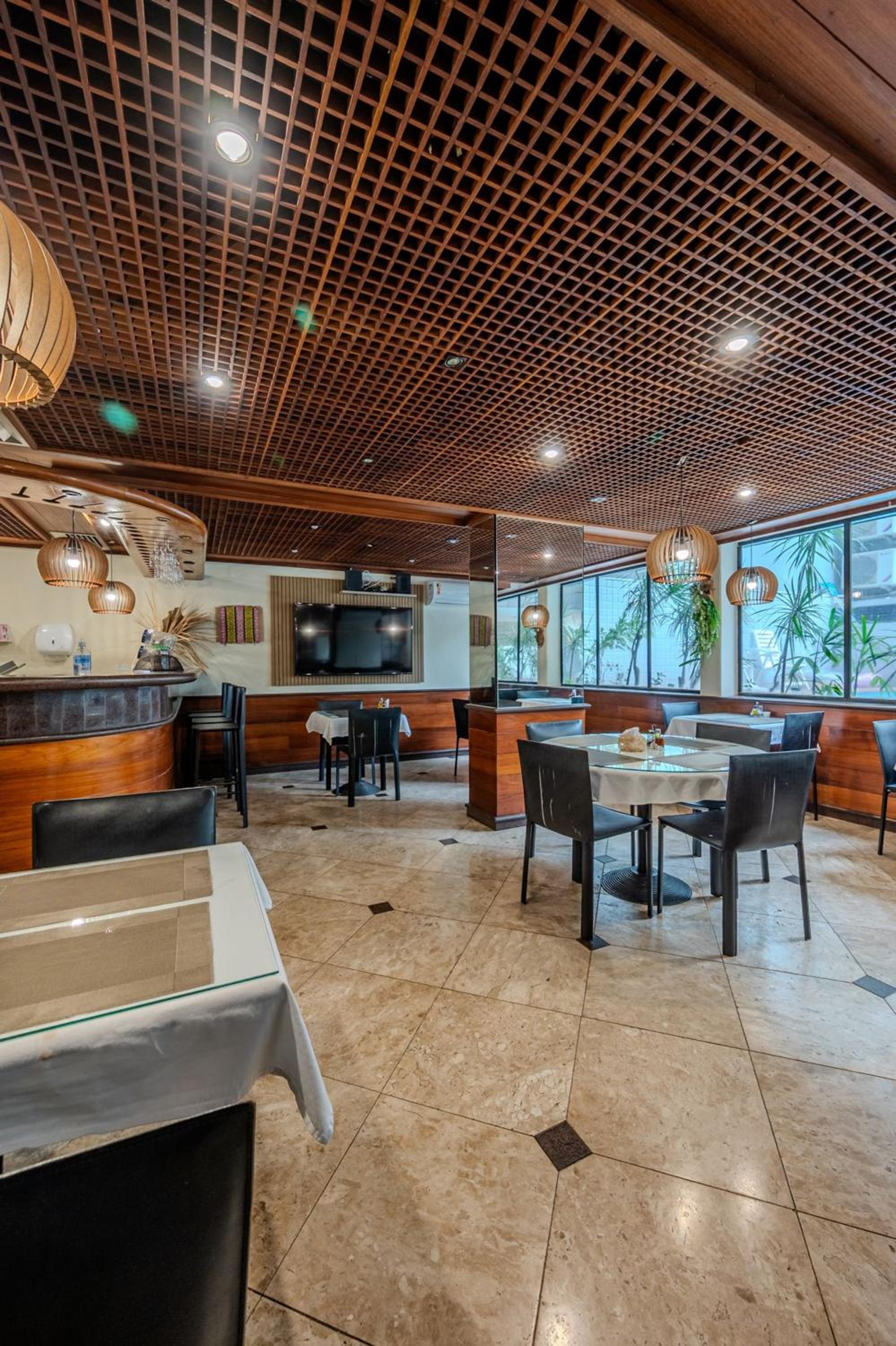 Swimming pool, sauna, and gym on Arpoador