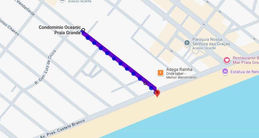 Apto lindo na rua da Praia Ocian! Venha conhecer!