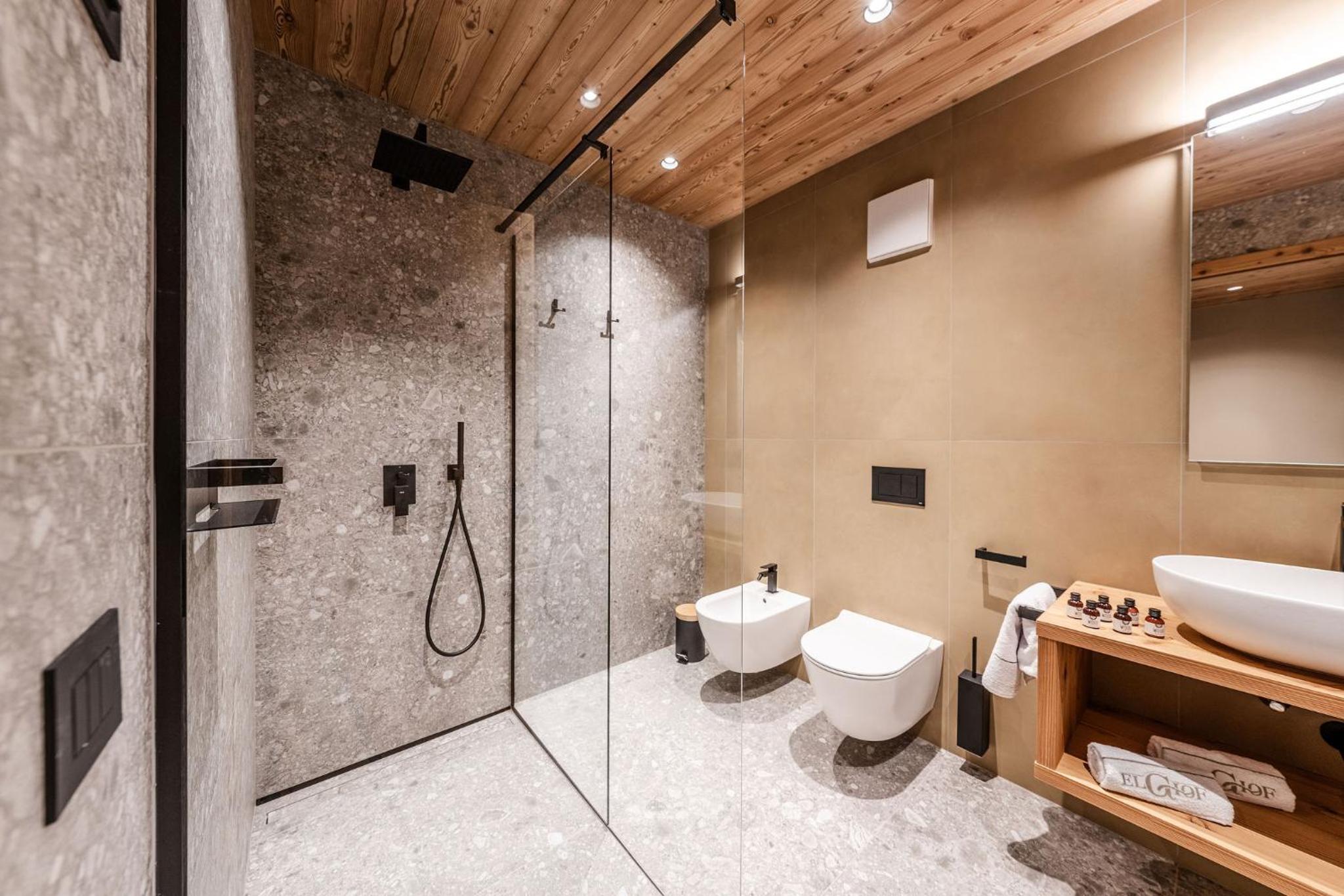 El Giof Alpine Home