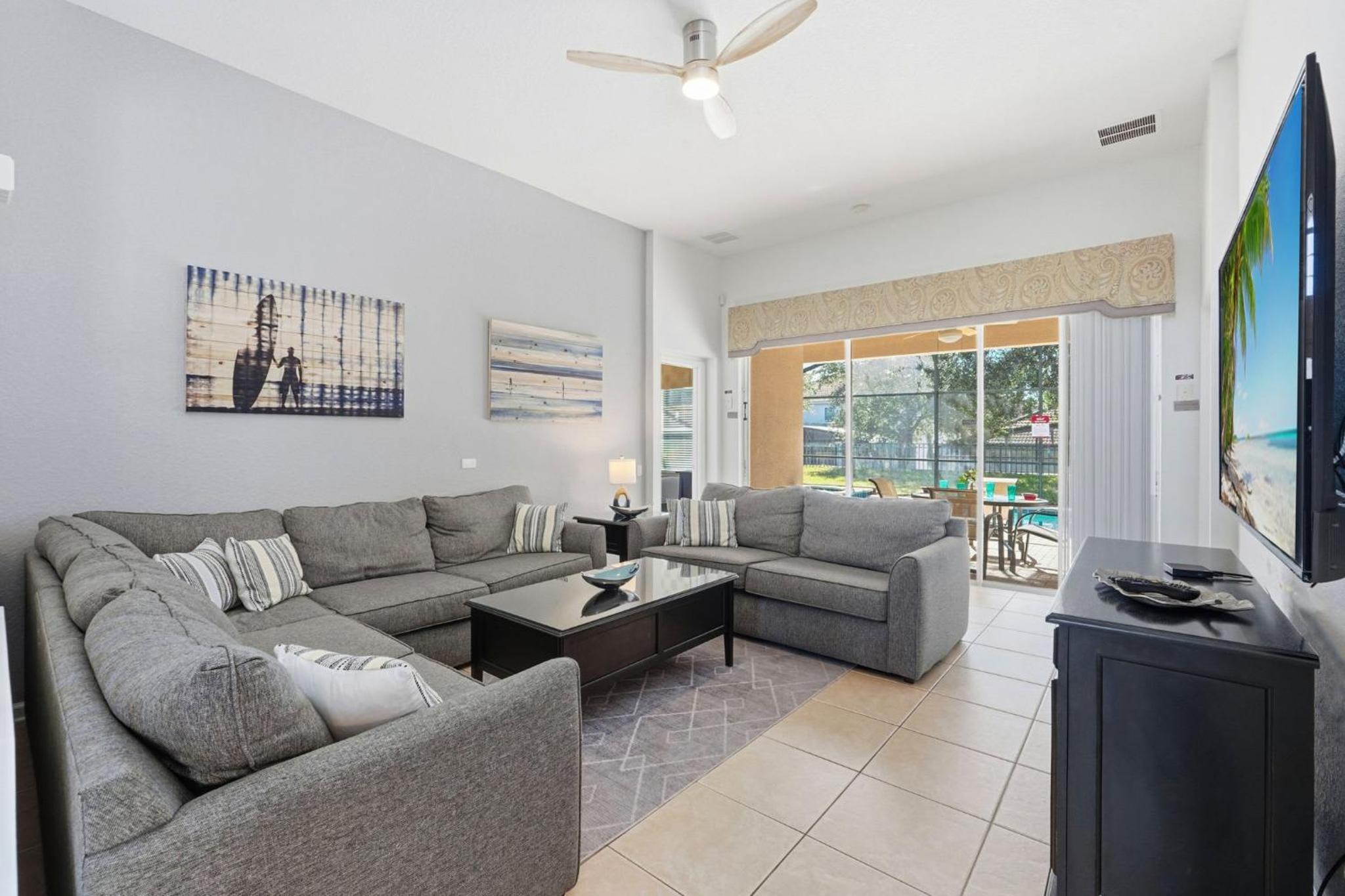 Disney Family Escape - Stunning 5-Bed Villa with Private Pool