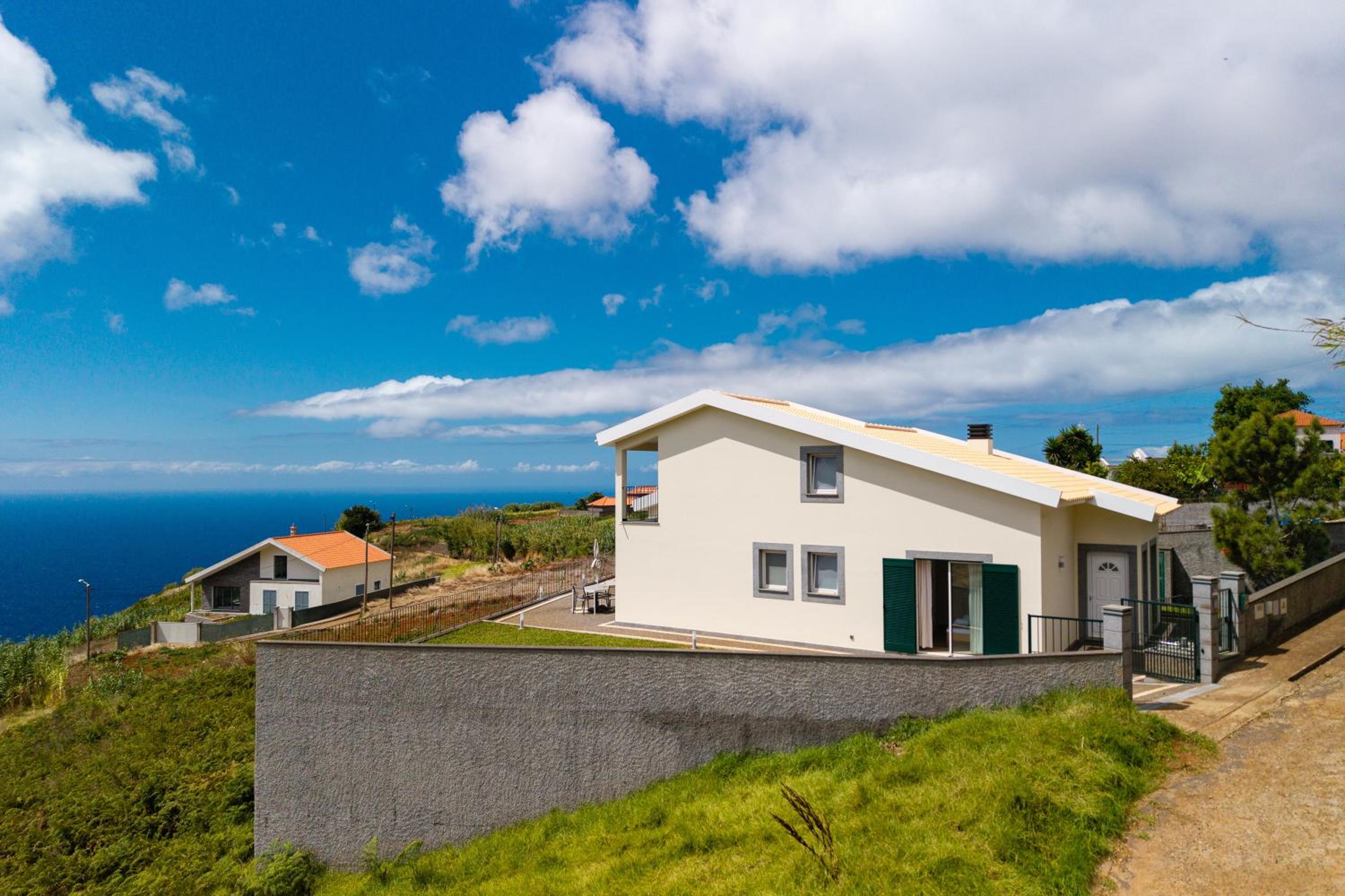 Villa Pargo Green by Madeira Dream Stays