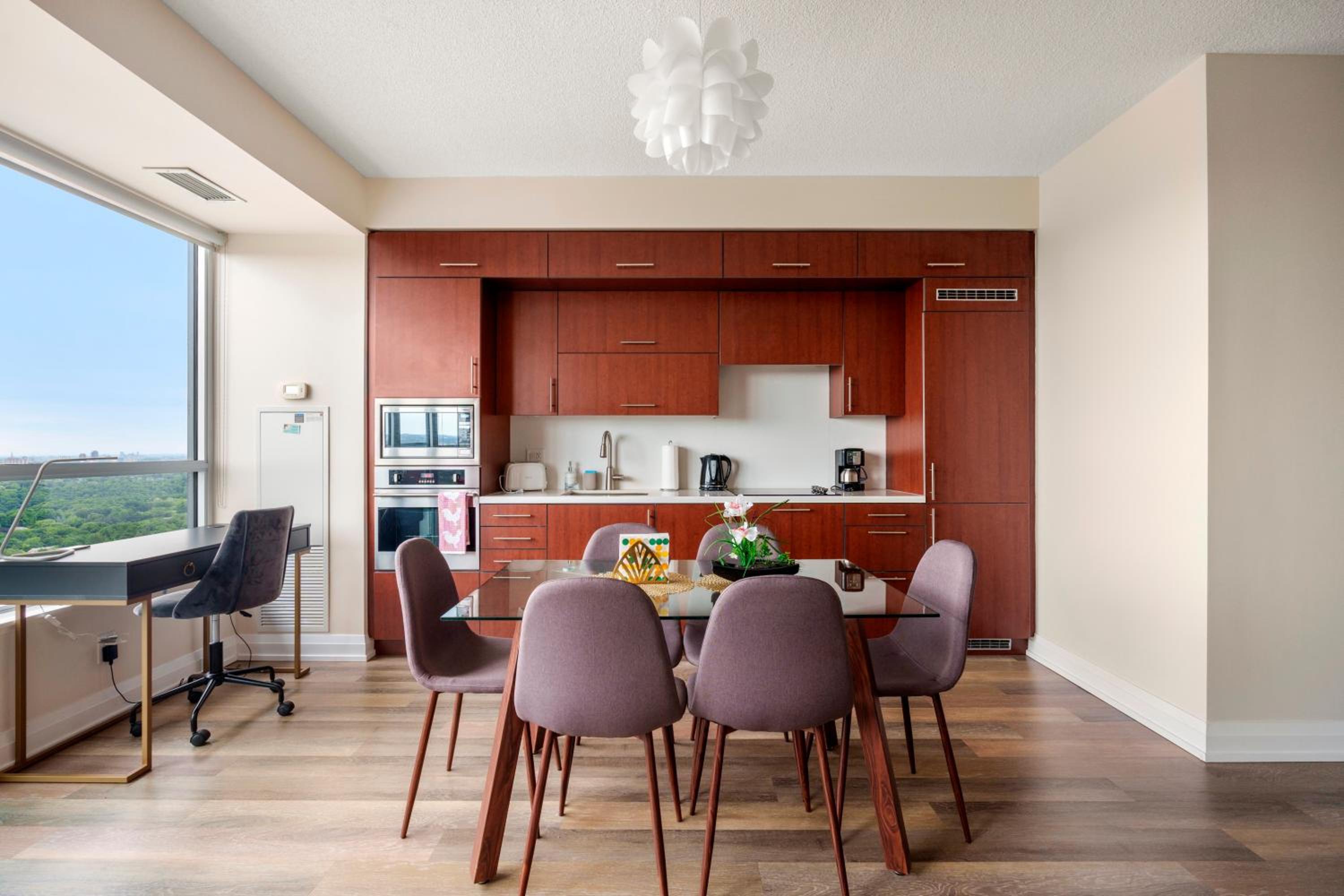 High Floor 1 Bedroom plus Den Condo Apartment City View North York Toronto