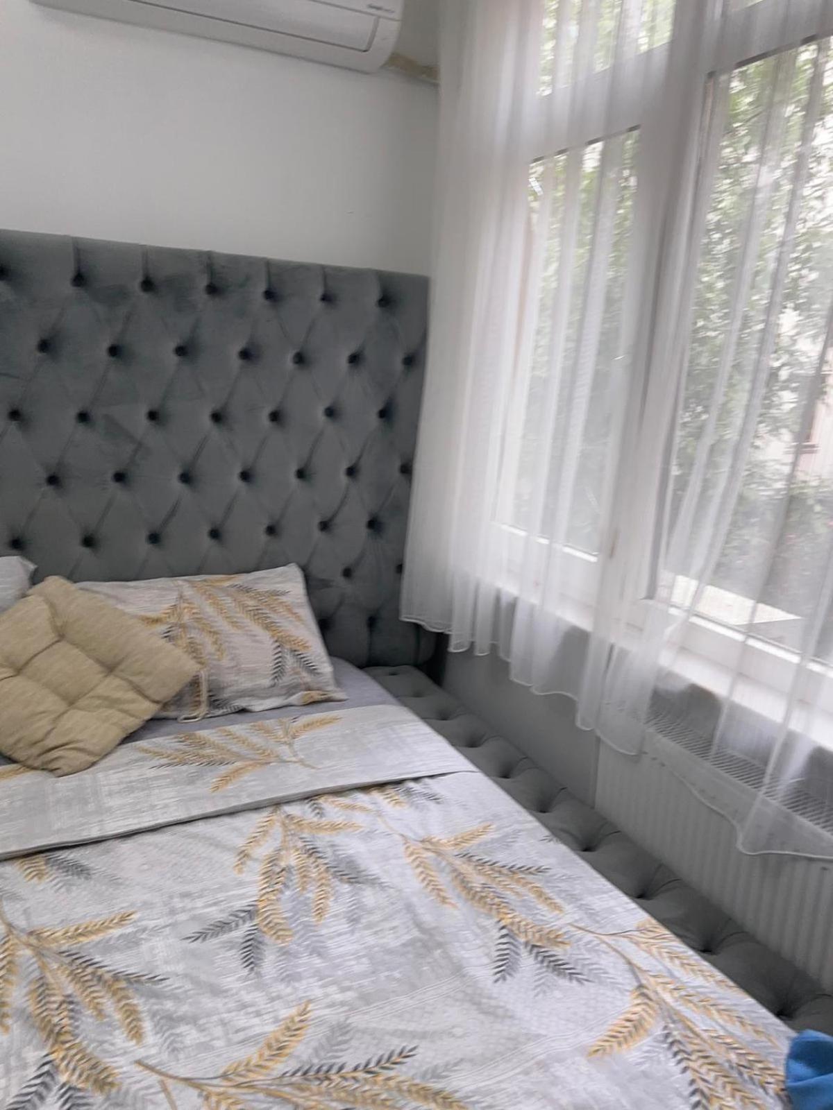 Cozy Room in Heart of Istanbul
