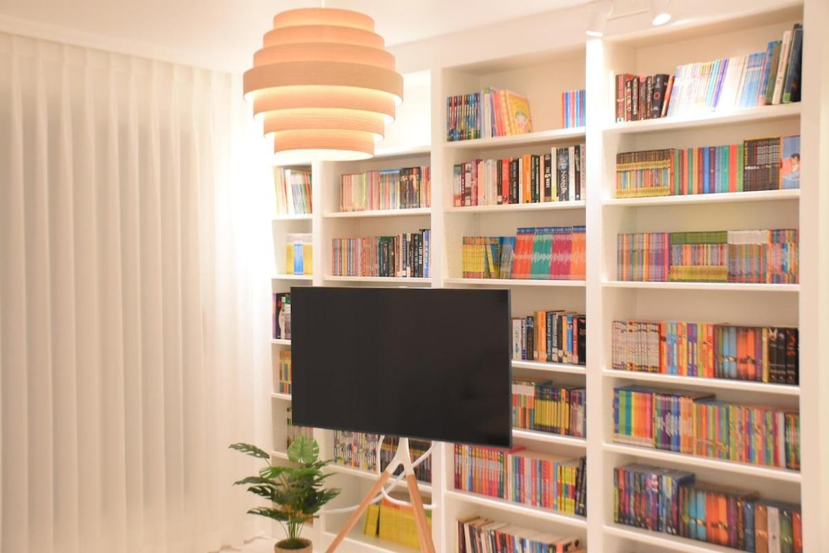 RoseBrickHouse