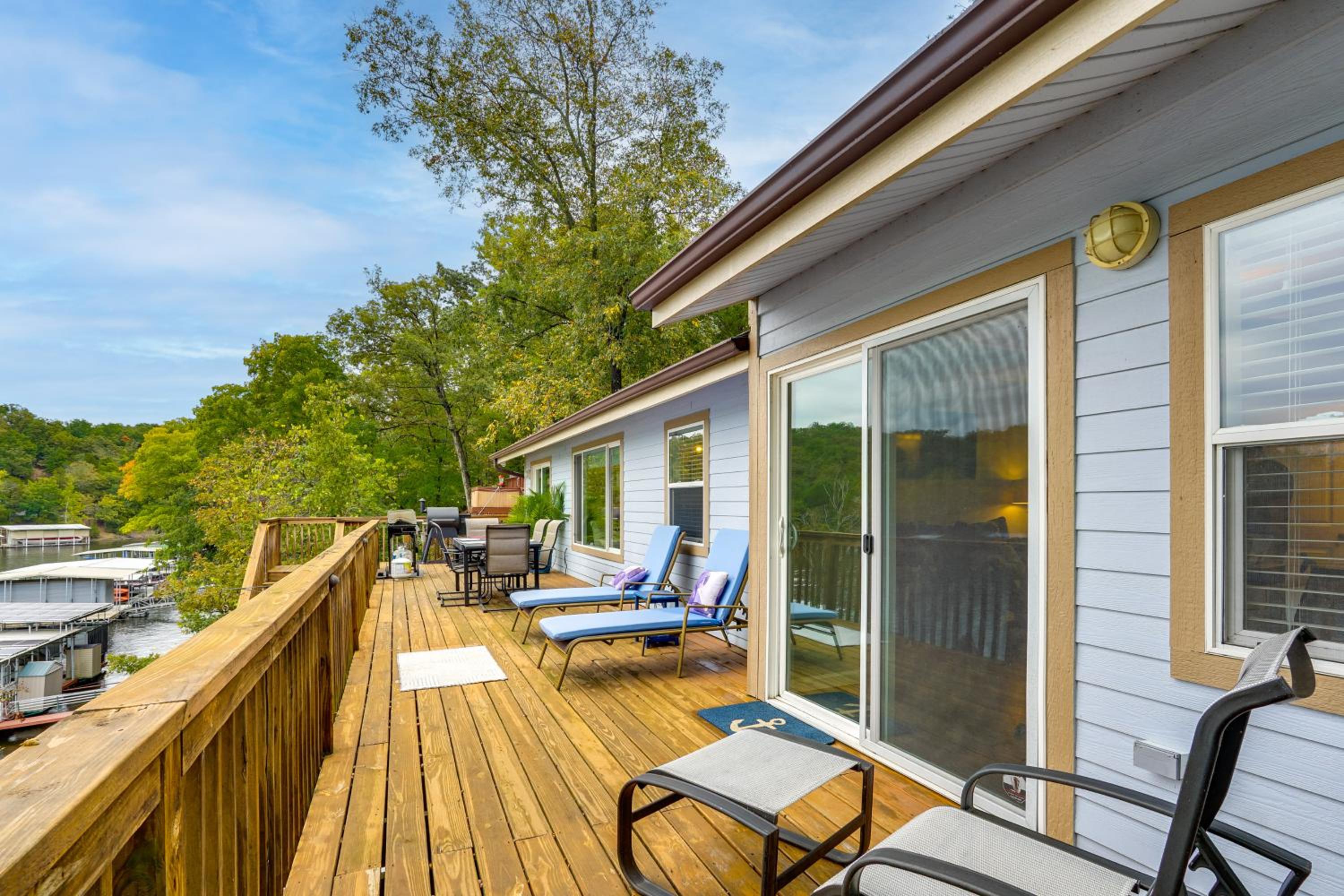 Families Welcome! Lake Ozark Getaway with Boat Slip