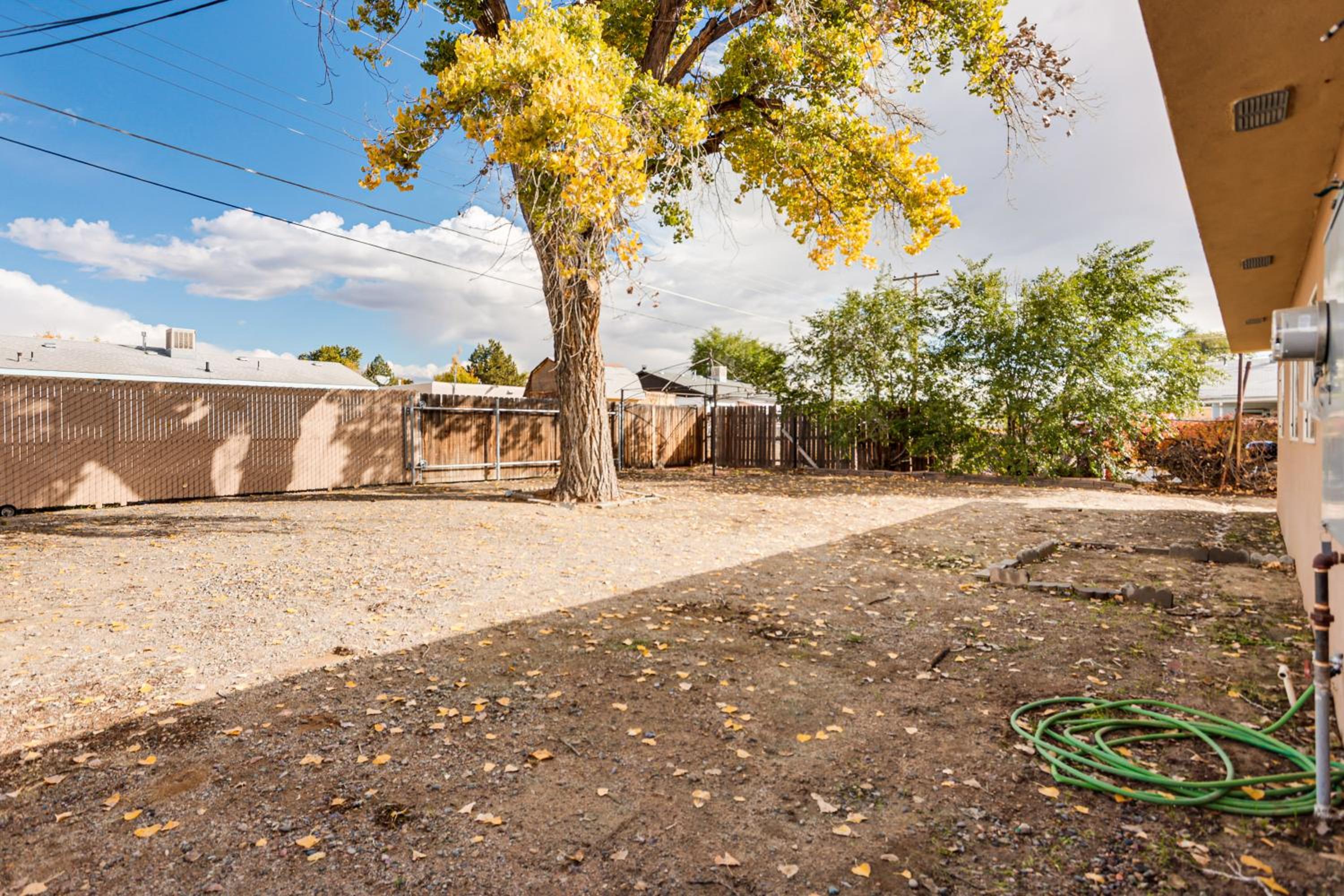 Hike and Golf Farmington Home 1 Mi to Animas River!