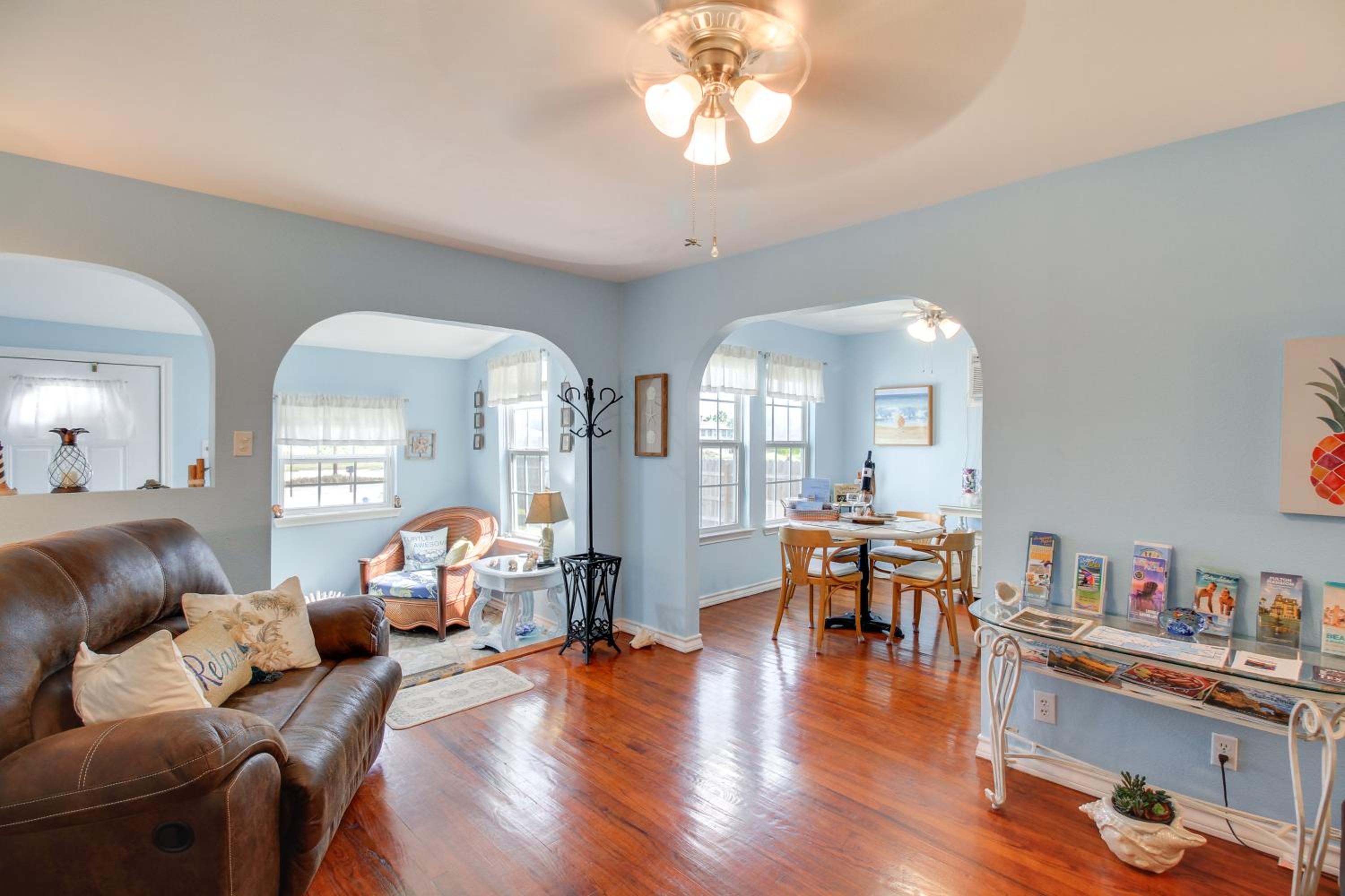 Canal-Front Home with Deck 6 Mi to Rockport Beach
