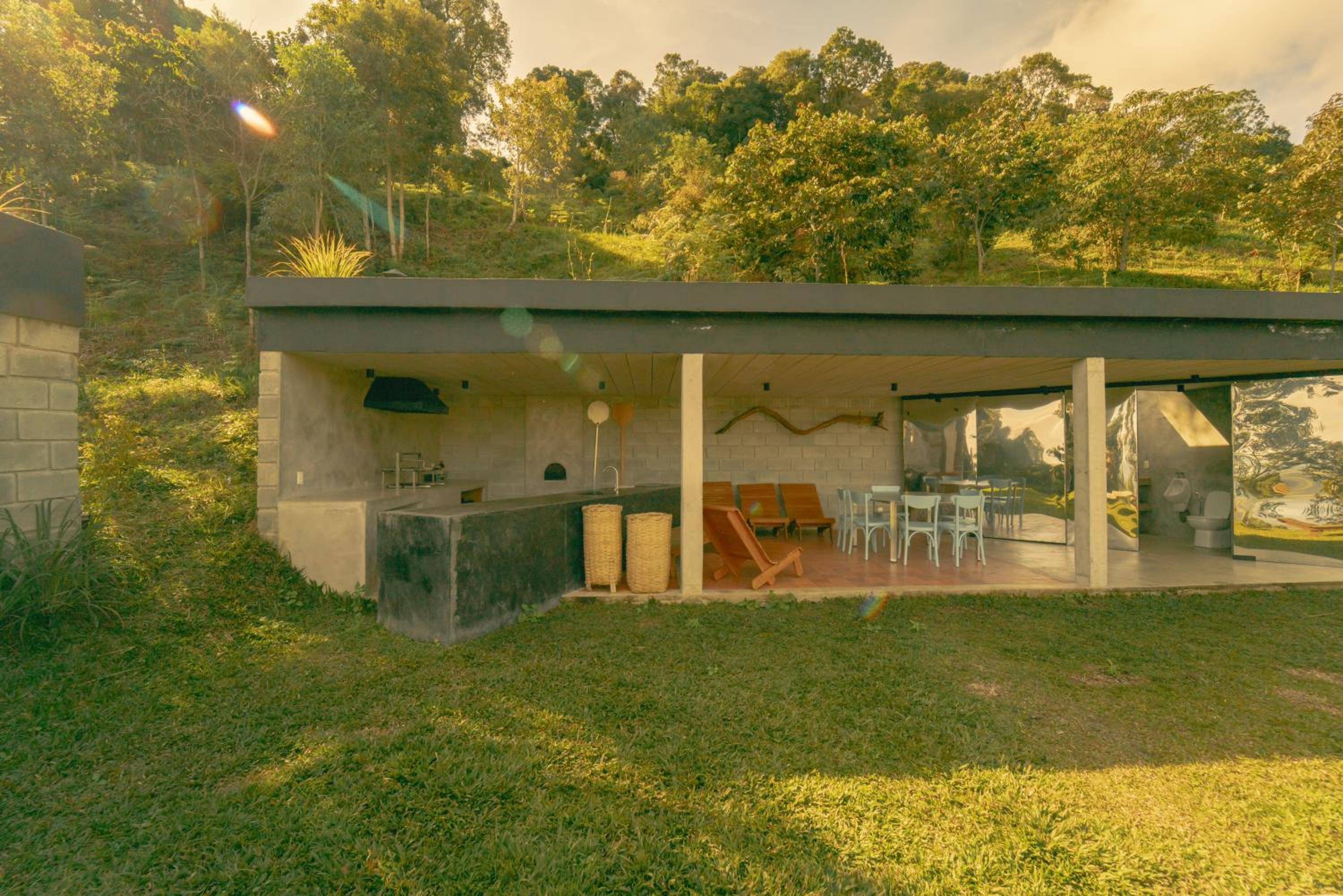 Refúgio Contemporâneo na Serra da Bocaina