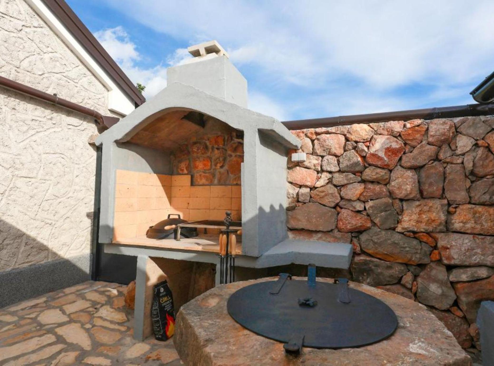 Ana Stone House Jurcic Kalic