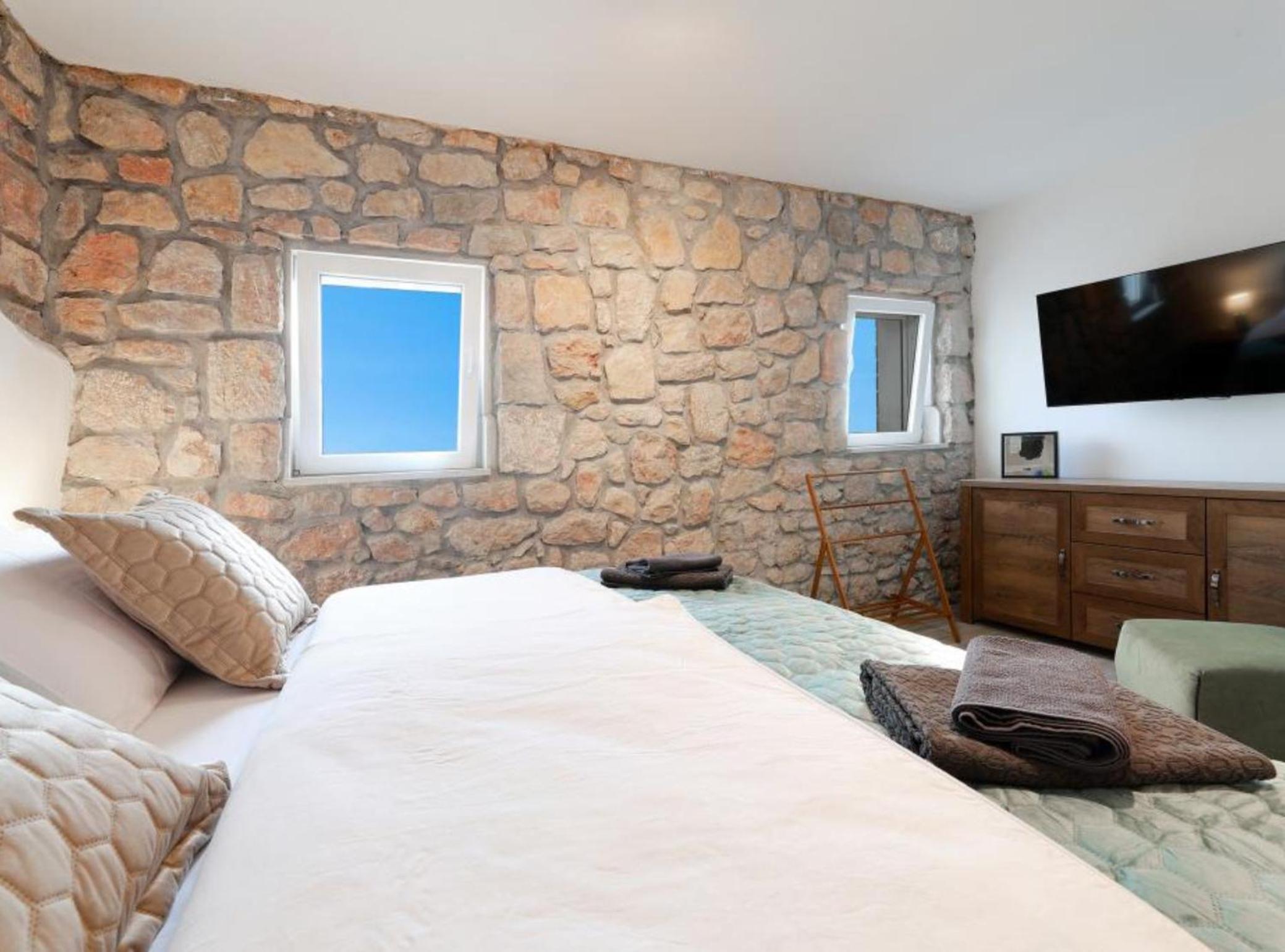Ana Stone House Jurcic Kalic