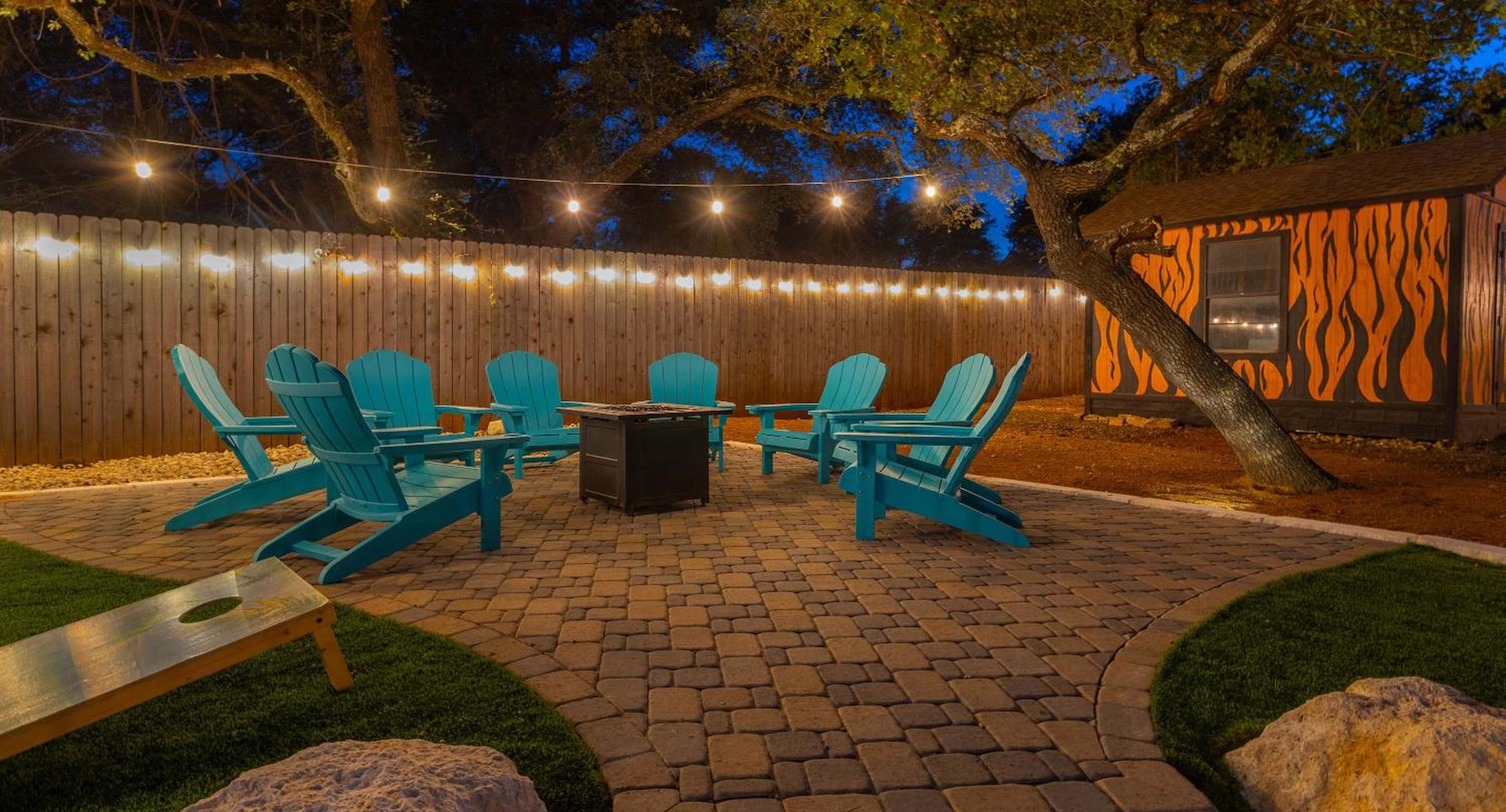 Jungle Haven Heated Pool Fun for 12