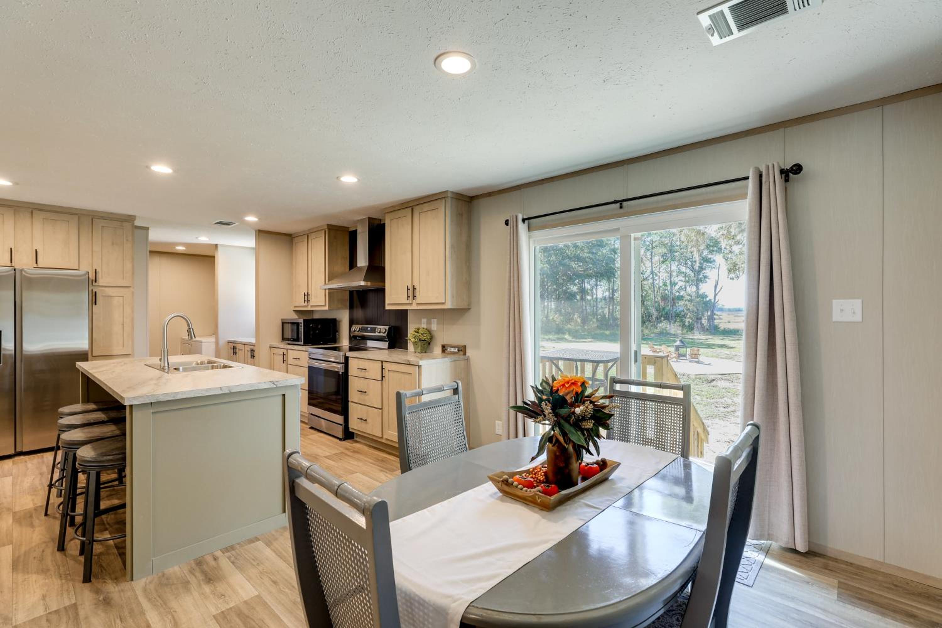 Hunt, Fish and Relax Rural Retreat in Green Pond