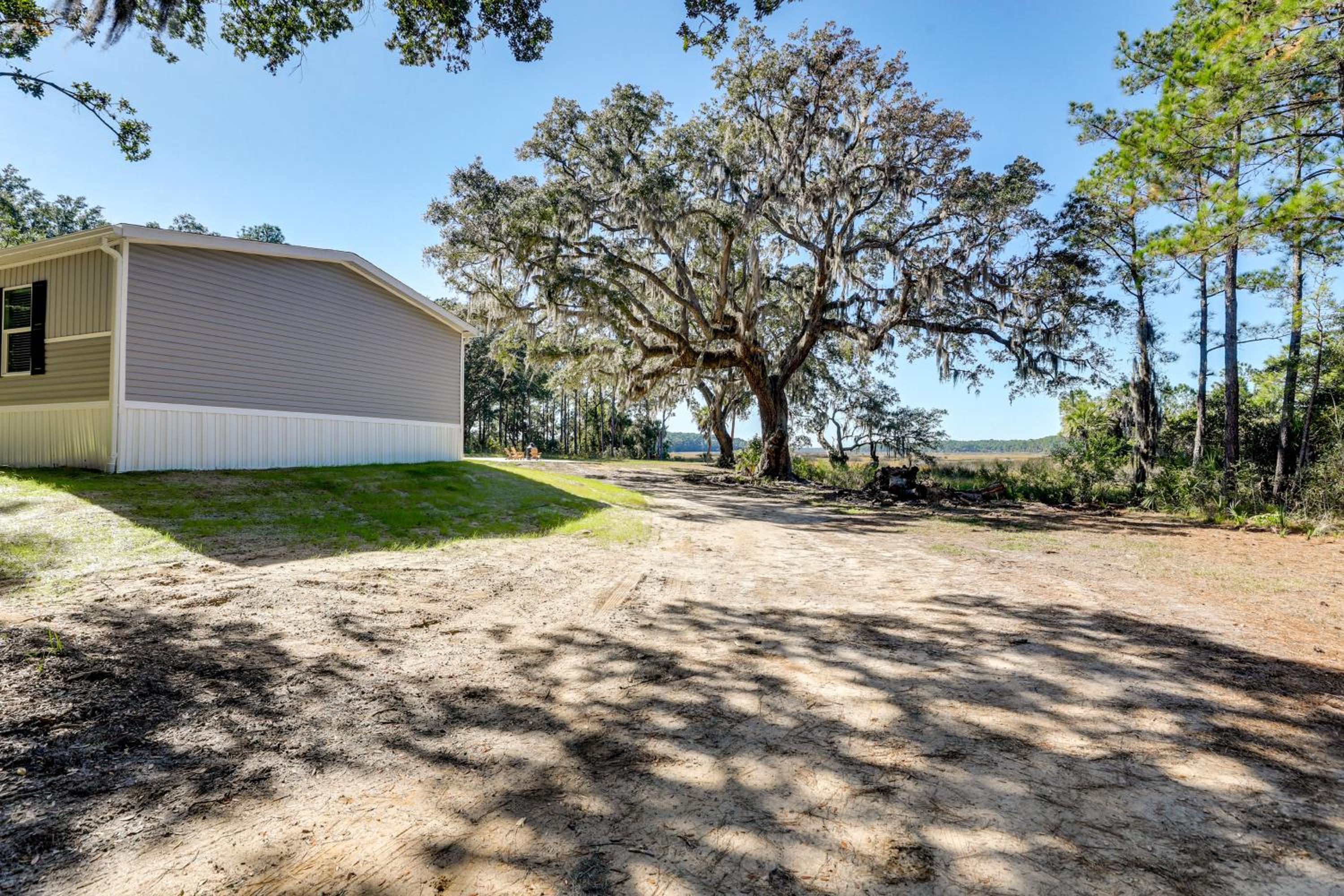 Hunt, Fish and Relax Rural Retreat in Green Pond