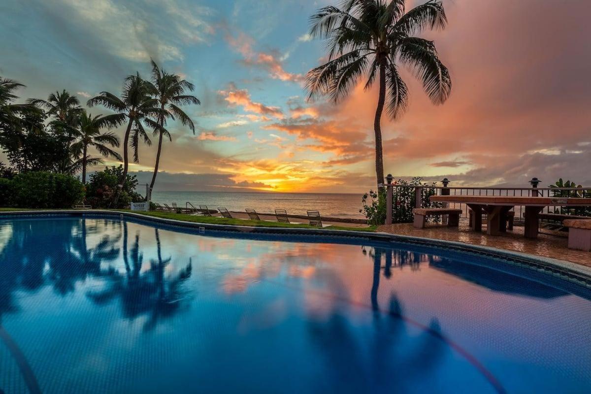 Hoyochi Nikko 105 · HN 105 OceanFront 1BD w Lanai AC Steps from