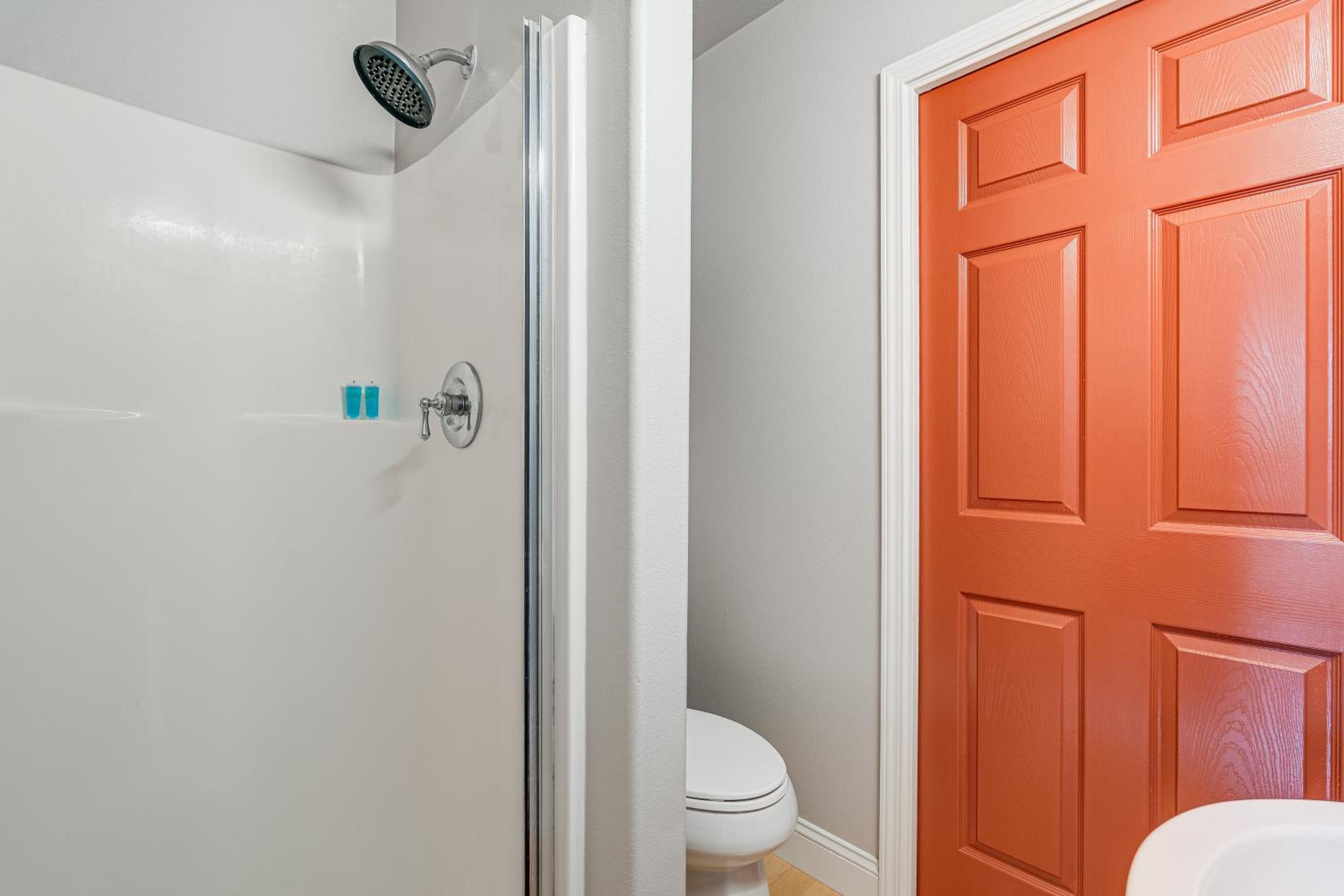 Easily Explore Fair Oaks Village! Unique Condo