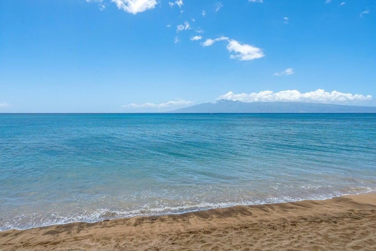 Kahana Villa E706 · KV E706 Breathtaking Oceanview 2BD With Cent