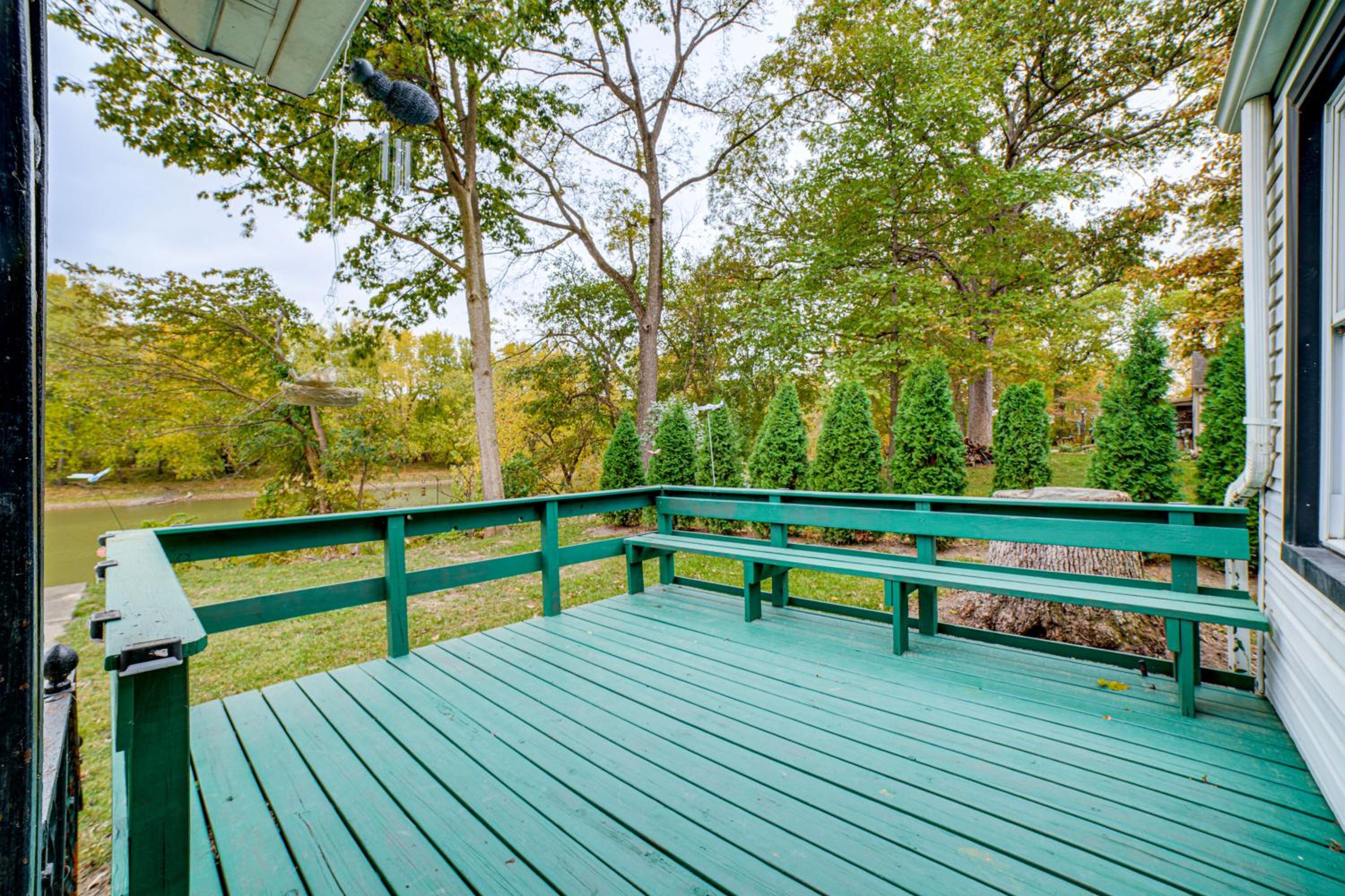 The Fishtales Riverhouse Iroquois River Stay!