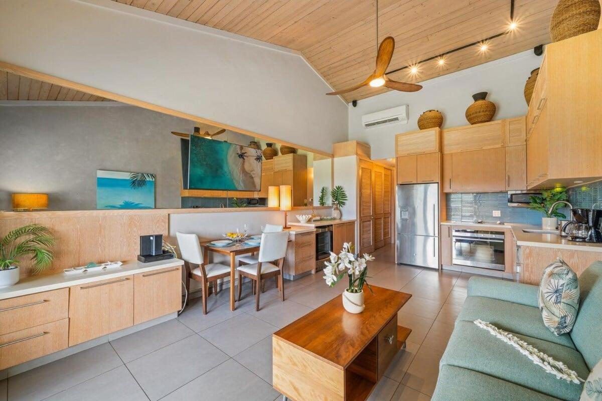 Napili Shores H262 · NS H262 BeachFront Condo Ocean Views Pool H