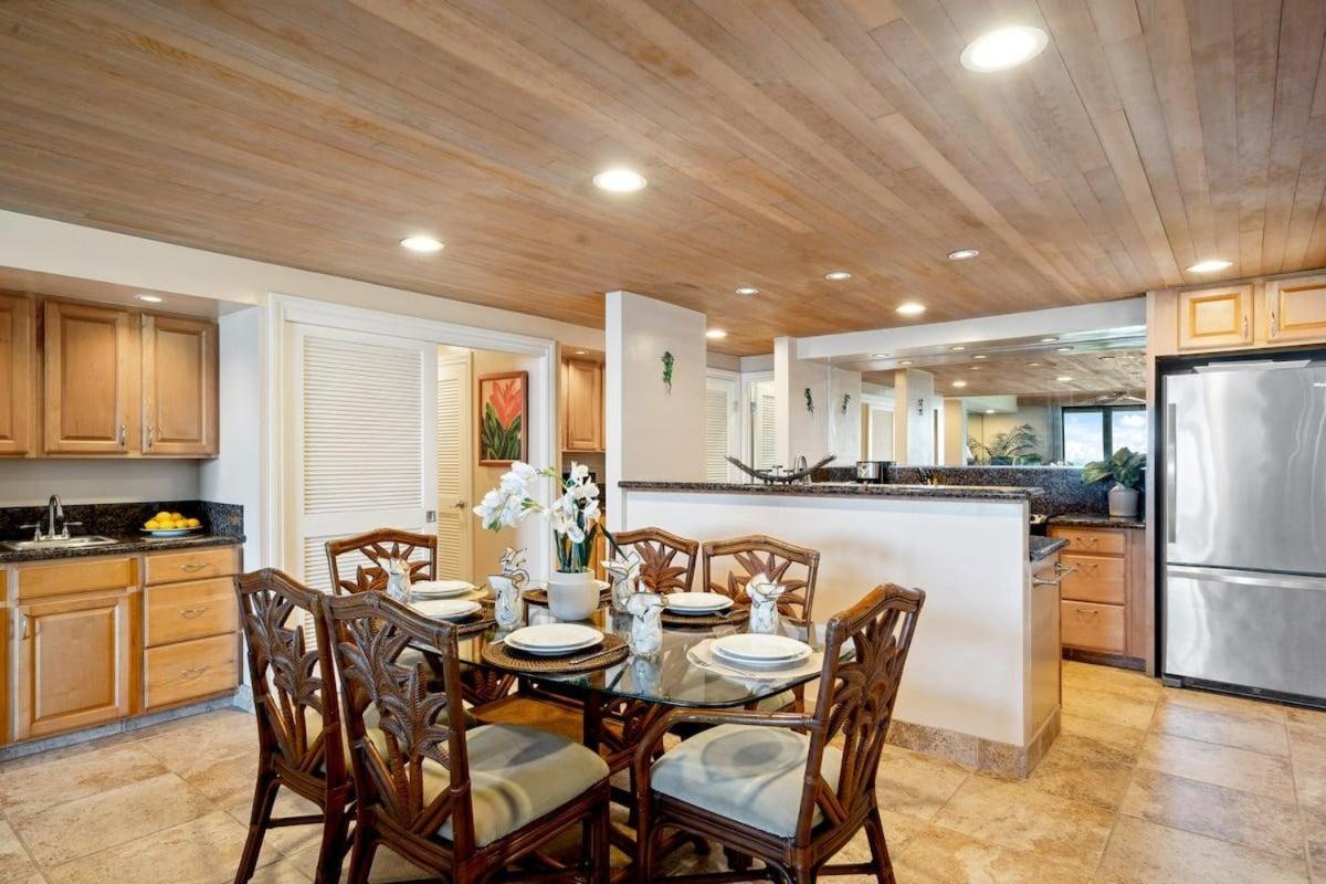 Kahana Village 31 · KHV 31 Spacious Direct Oceanfront 3BD Condo