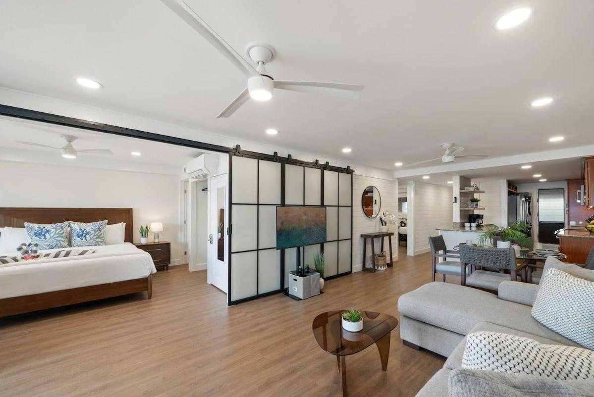 Lauloa 403 · LOA 403 Fully Remodeled Direct Oceanfront 2BD