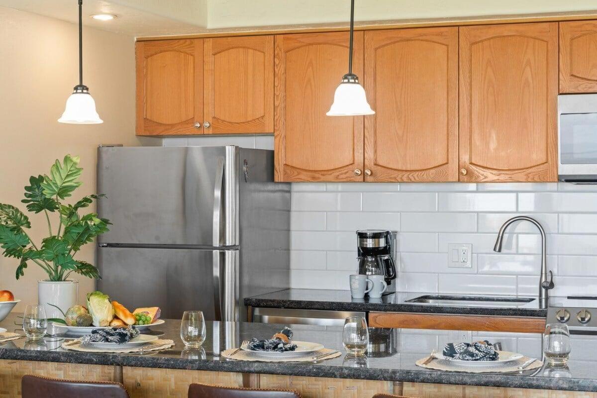 Waiohuli Beach Hale C212 · 2BD Kihei Condo Easy Beach Access