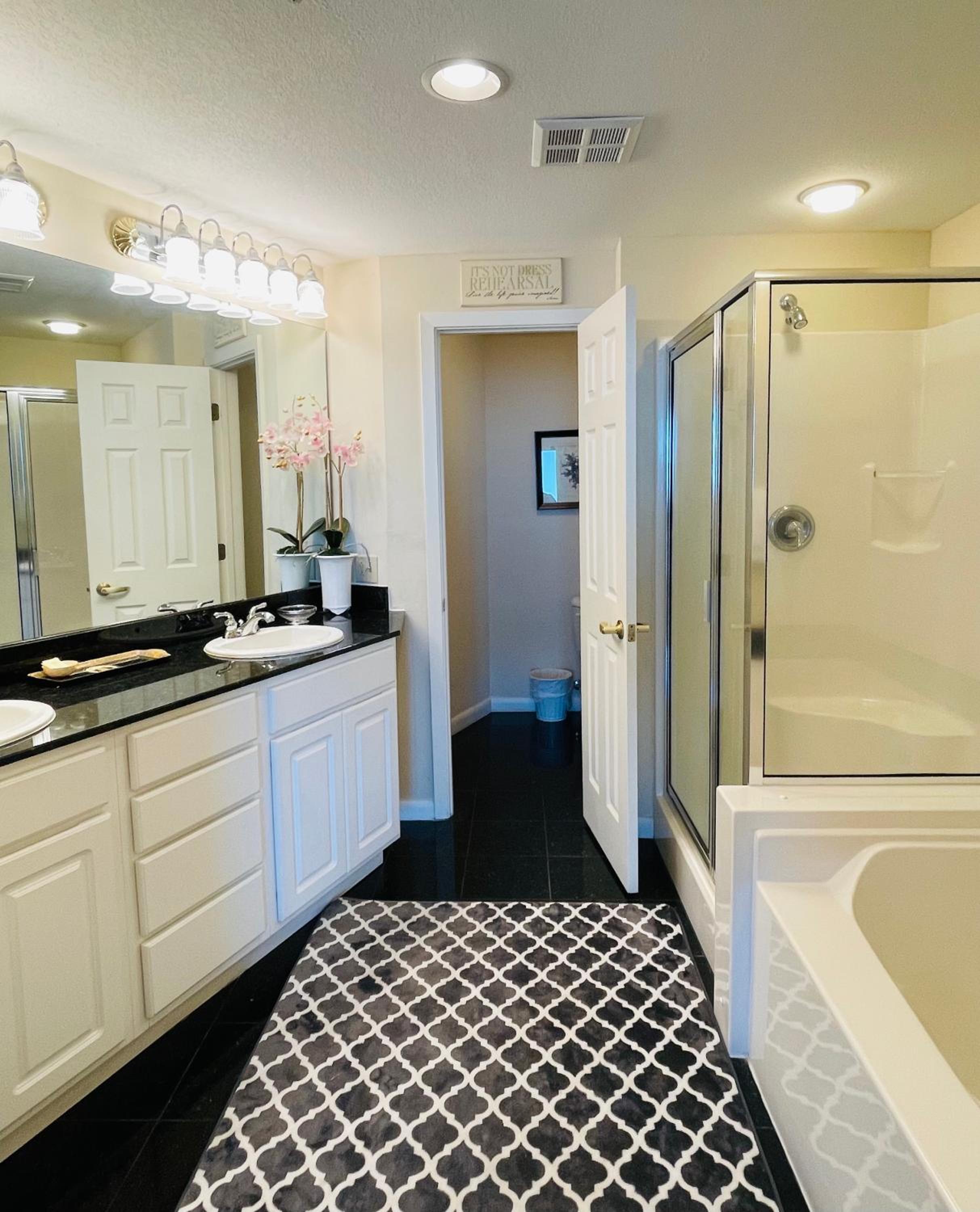 Spacious Beachview End Unit in Legacy Tower 1 -1001 - 3 bedroom 3 bath condo
