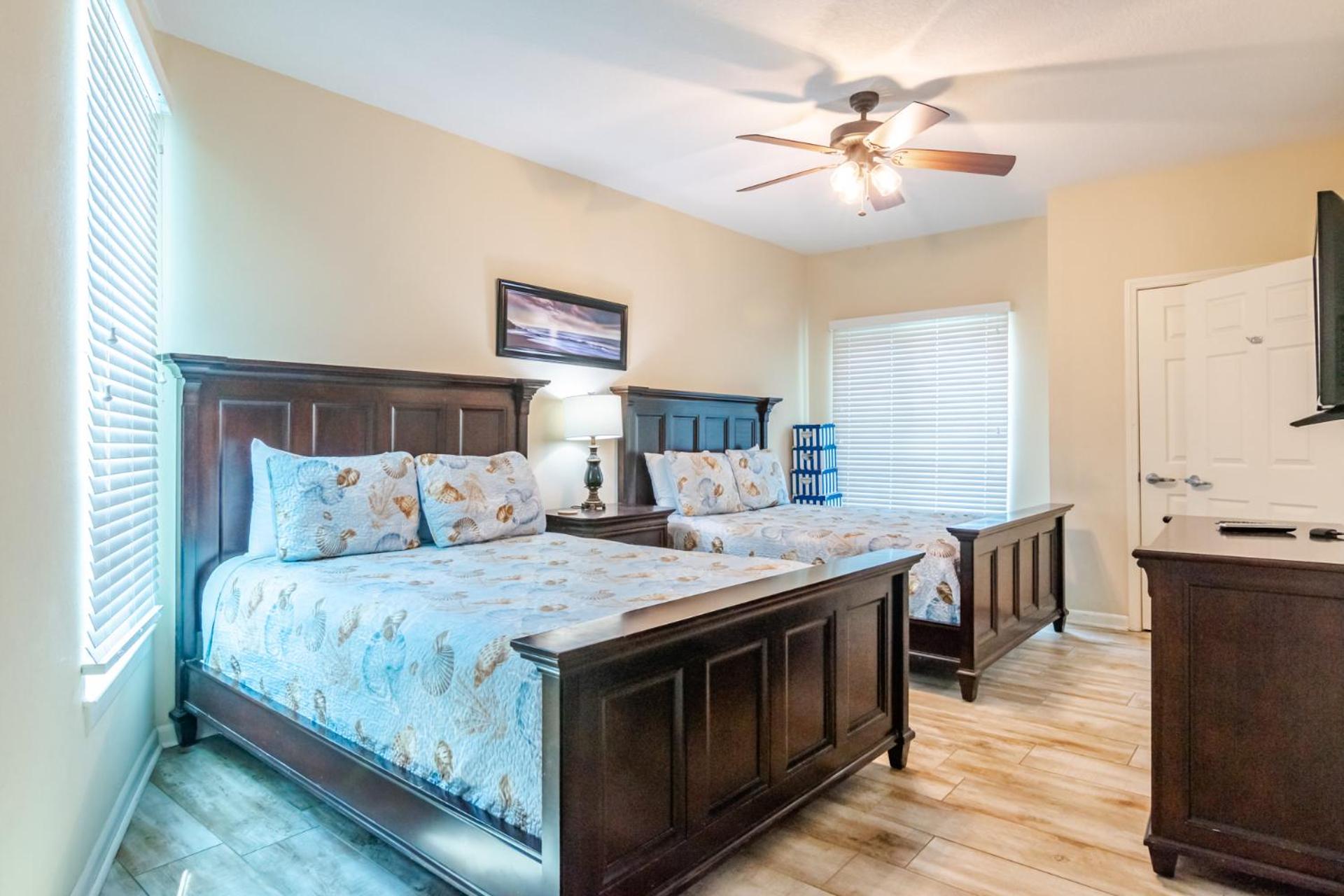 Spacious Beachview End Unit in Legacy Tower 2 -809 - 3 bedroom 3 bath condo