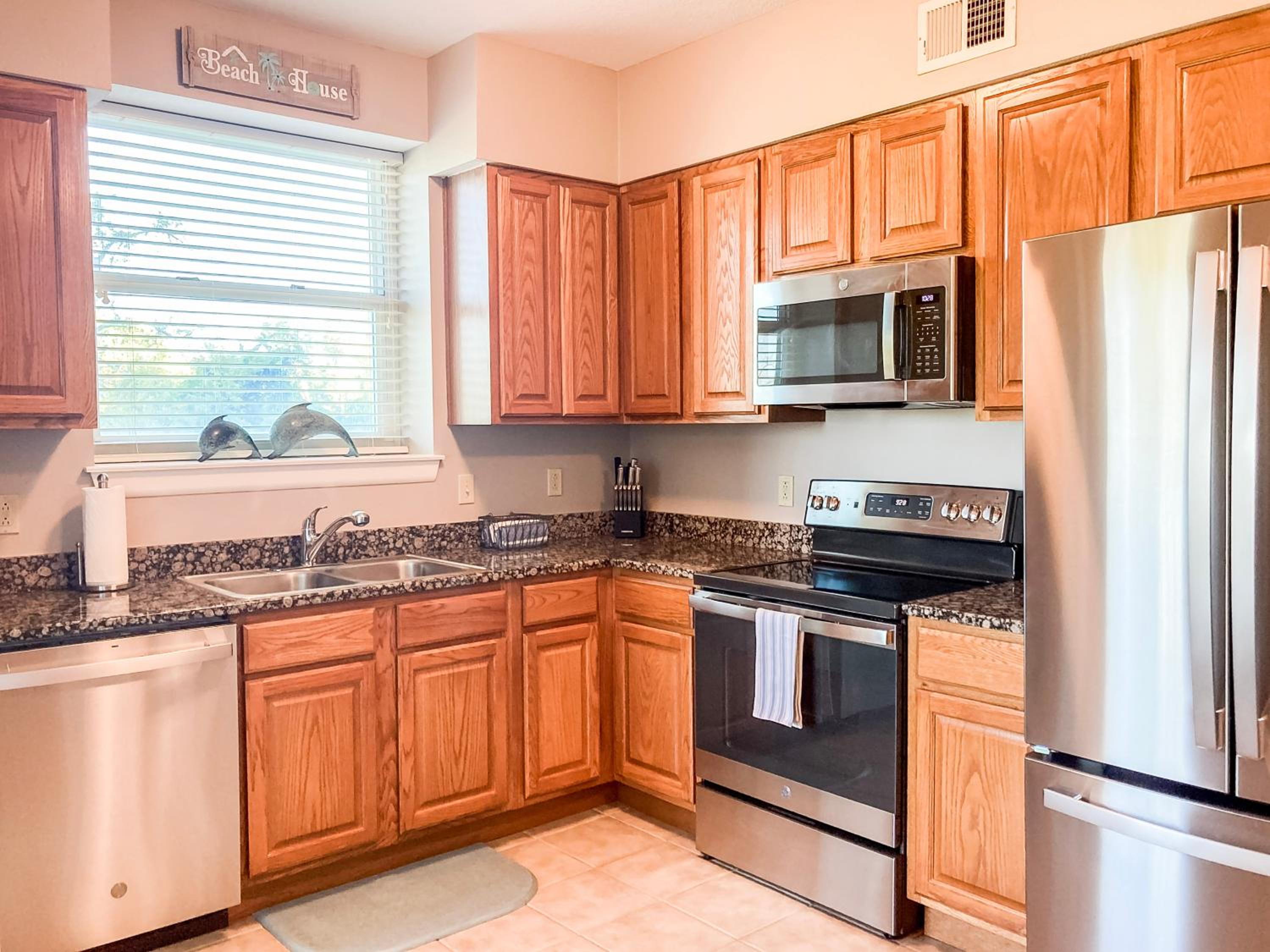 Quiet Beachview End Unit in Legacy Tower 2 -309 - 3 bedroom 3 bath condo