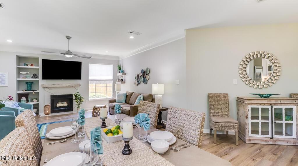 Legacy Villa 2602 - 3 bedroom 2 bath with garage in beachside neighborhood
