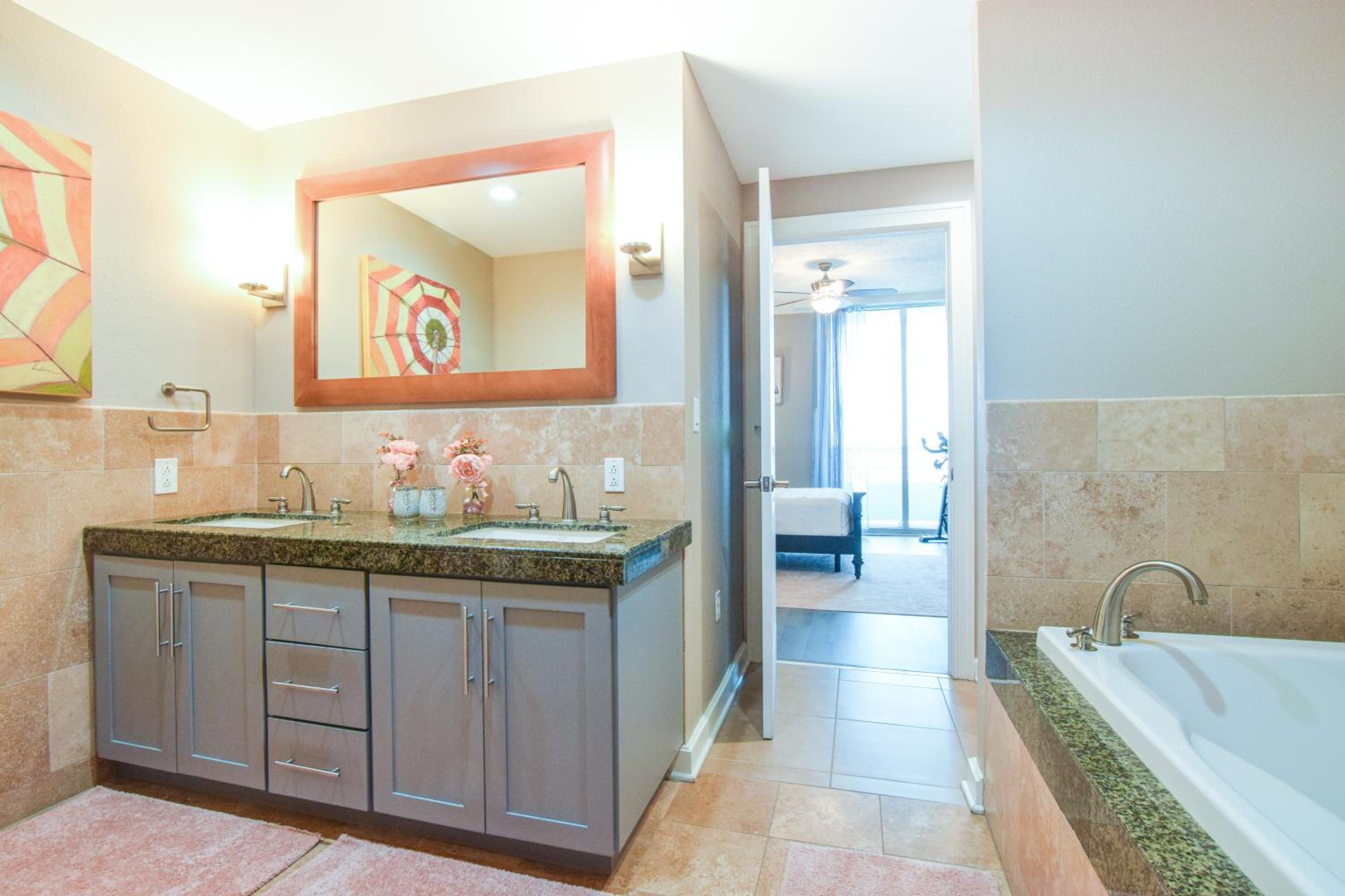 Beautiful 15th floor 2 bedroom, 2 bath condo at The Ocean Club!
