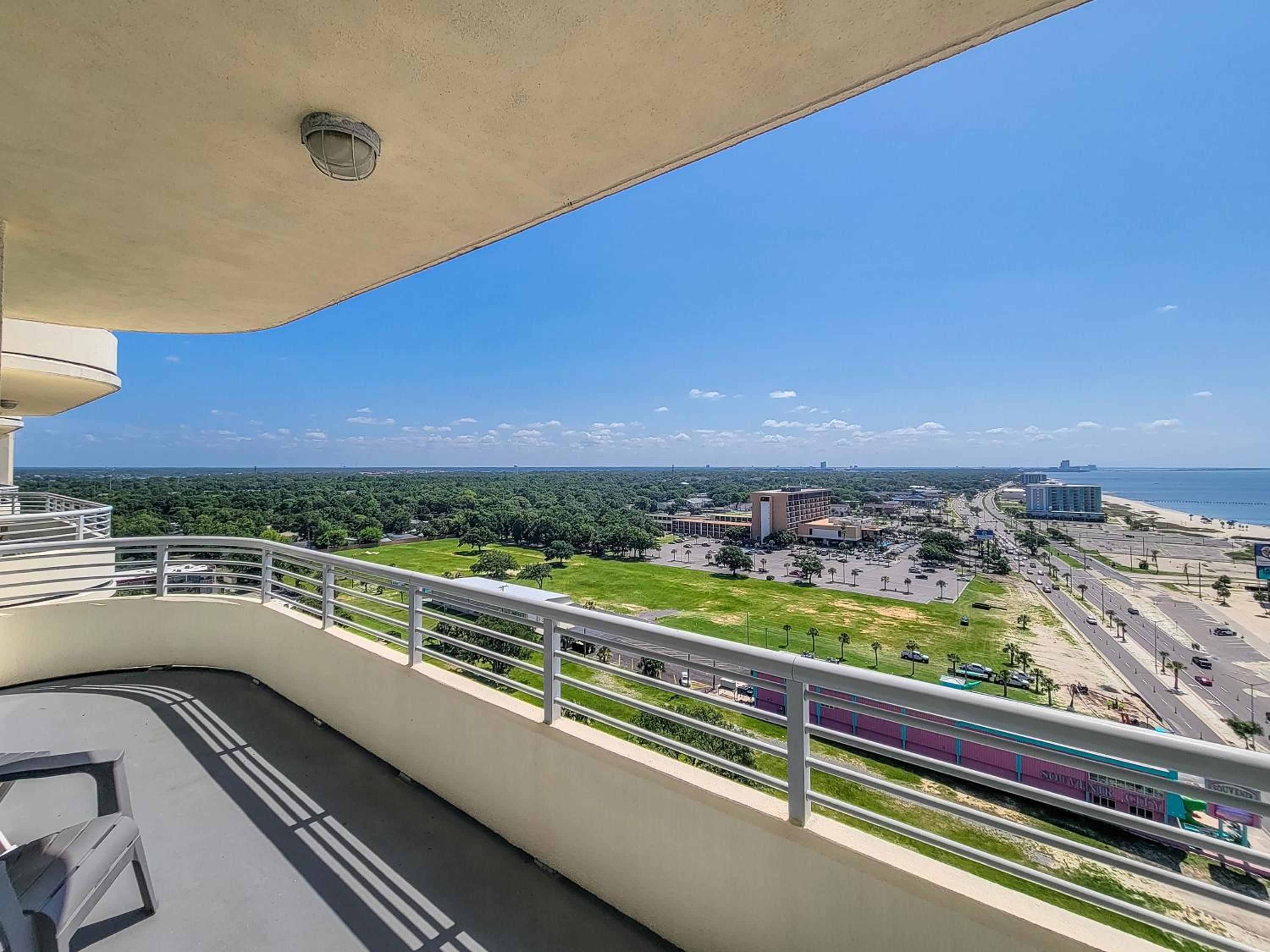 Beautiful 15th floor 2 bedroom, 2 bath condo at The Ocean Club!