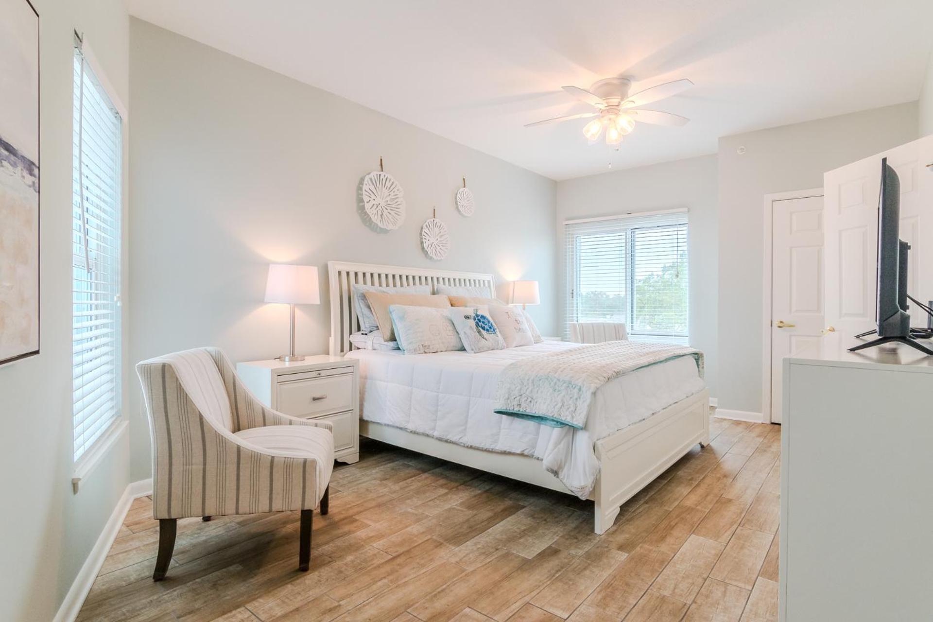 Spacious Beachview End Unit in Legacy Tower 1-508 - 3 bedroom 3 bath condo